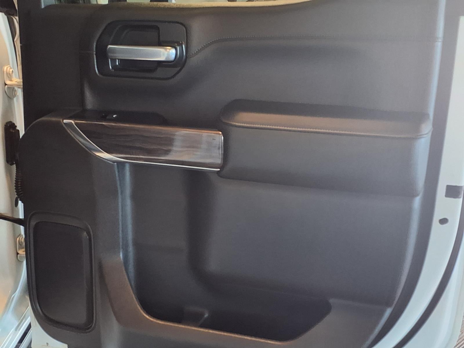2020 Chevrolet Silverado 1500 LTZ - Summit White exterior view 10