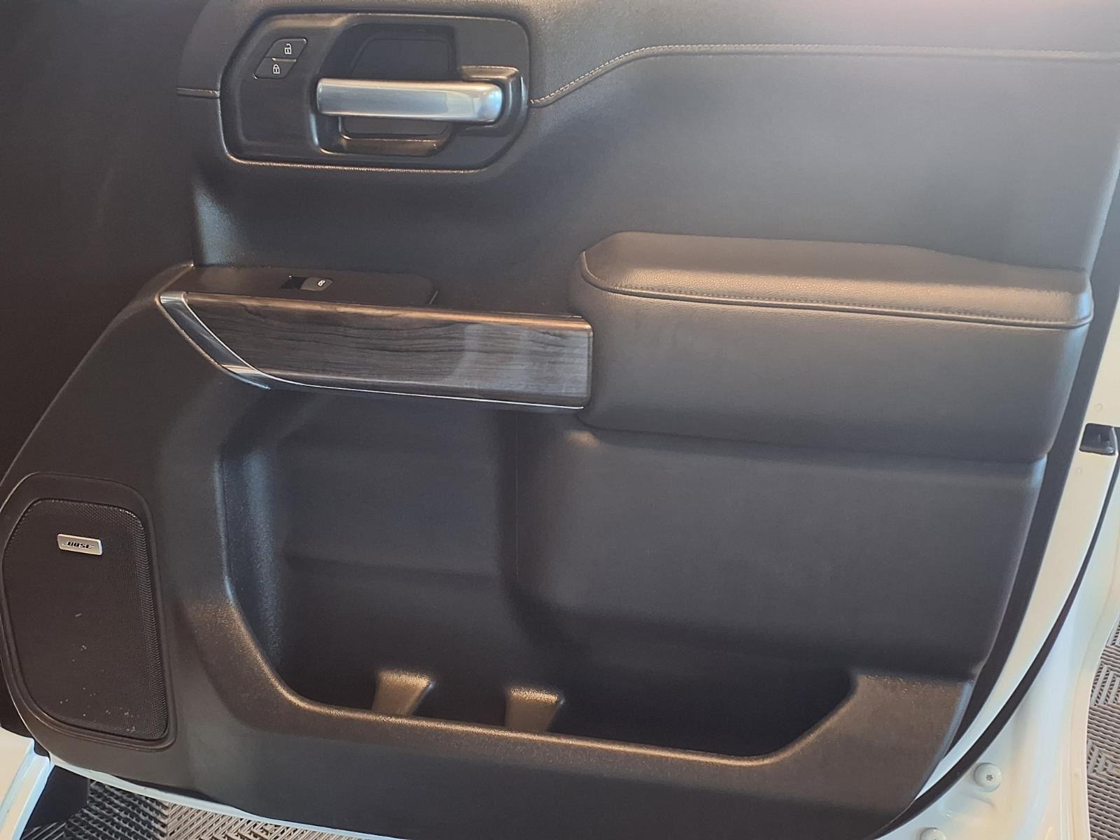 2020 Chevrolet Silverado 1500 LTZ - Summit White exterior view 12