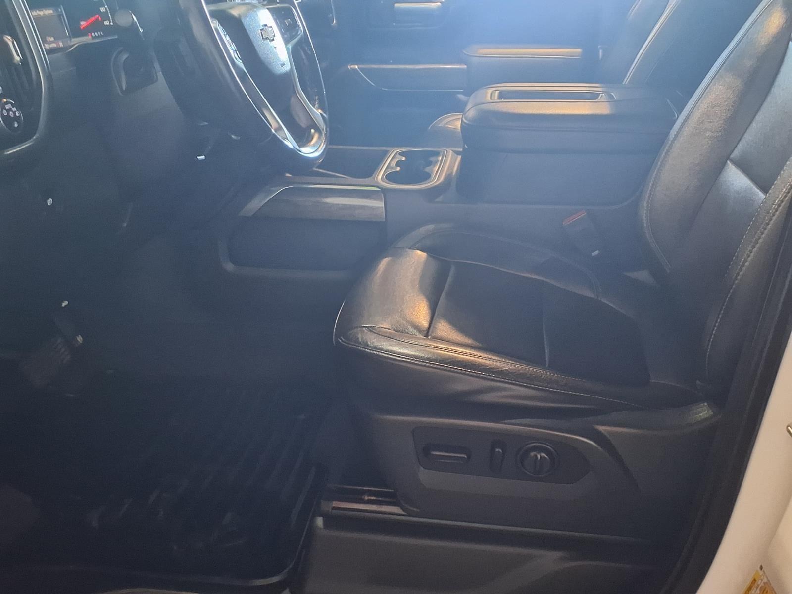 2020 Chevrolet Silverado 1500 LTZ - Summit White exterior view 19