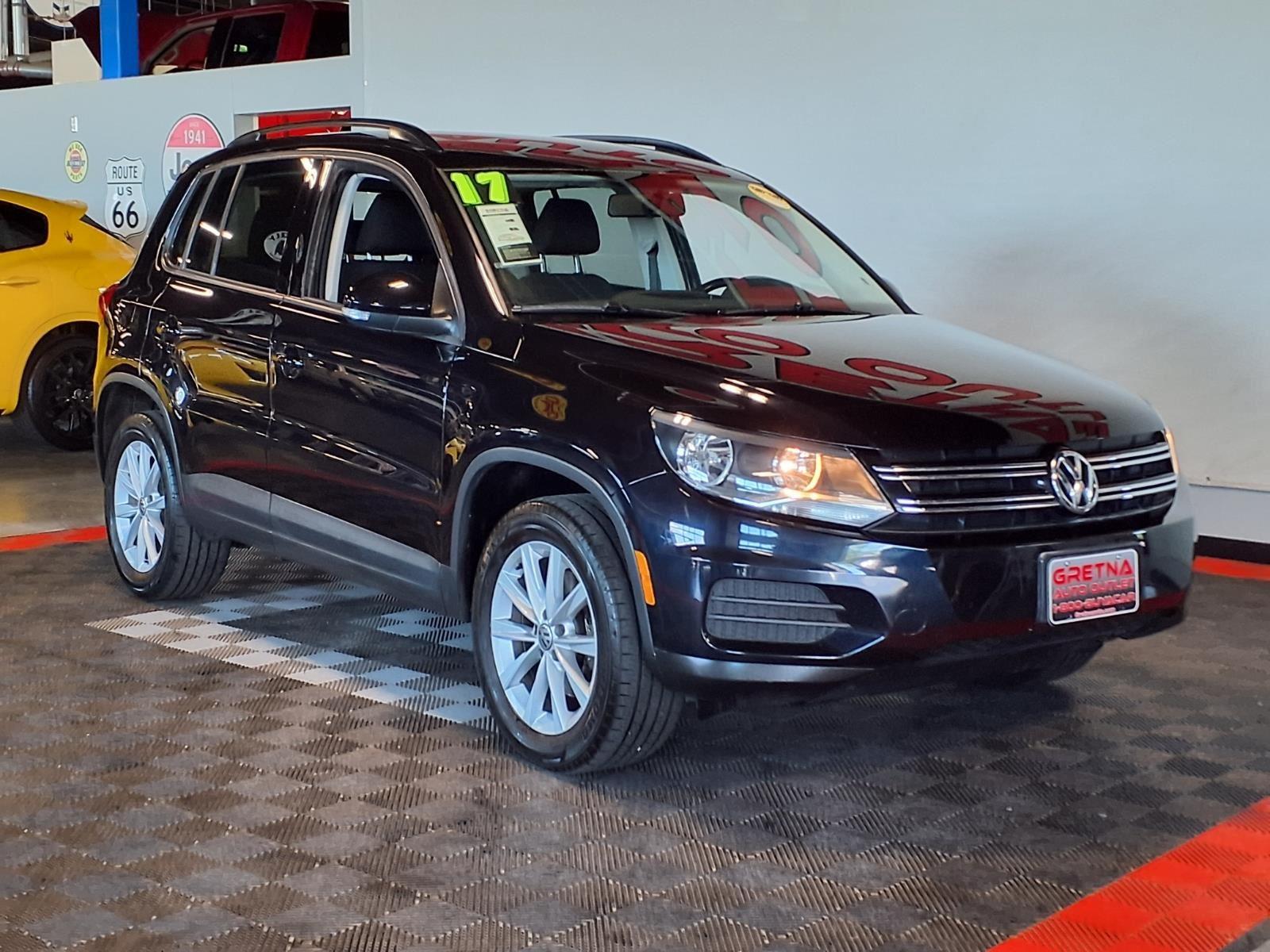 2017 Volkswagen Tiguan Limited - Deep Black Pearl Metallic exterior view 2