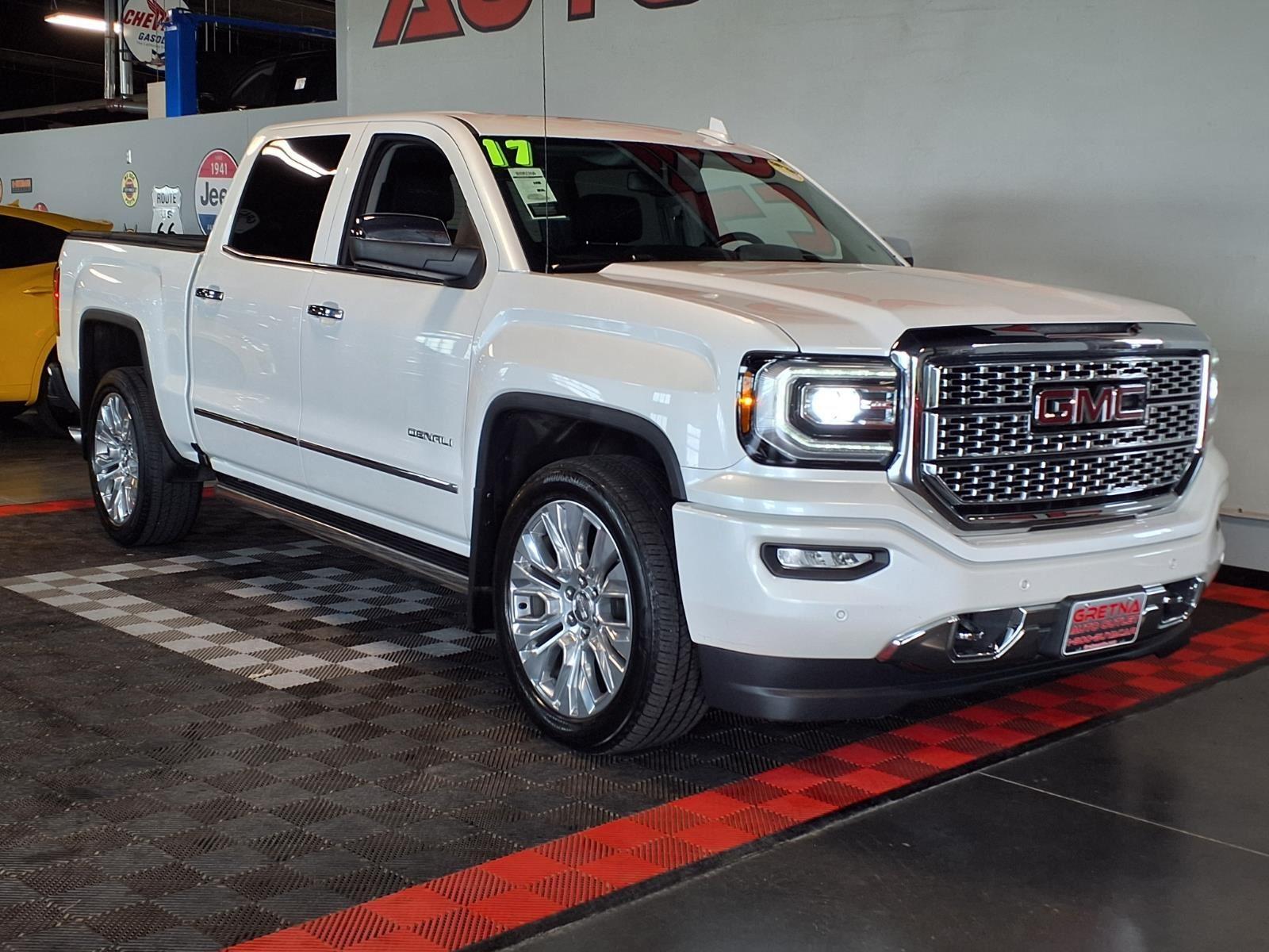 2017 GMC Sierra 1500 Denali - White Frost Tricoat exterior view 2