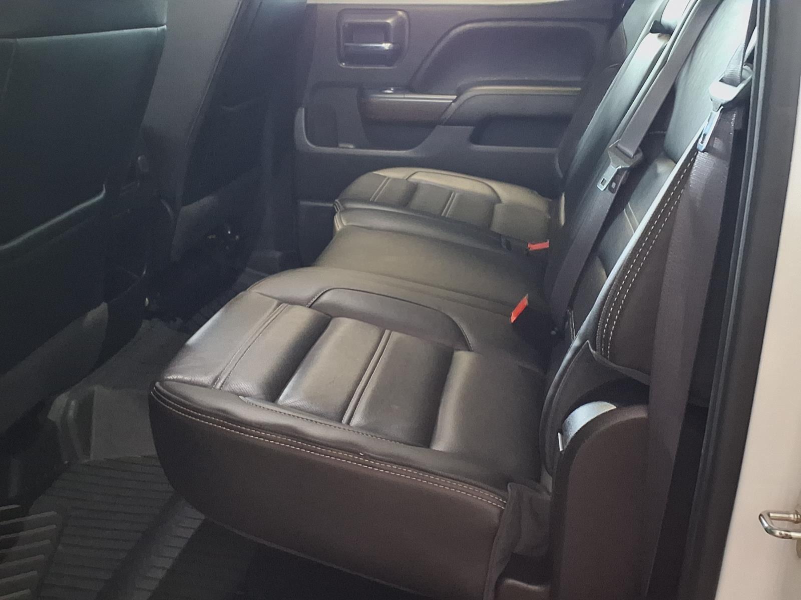 2017 GMC Sierra 1500 Denali - White Frost Tricoat exterior view 15