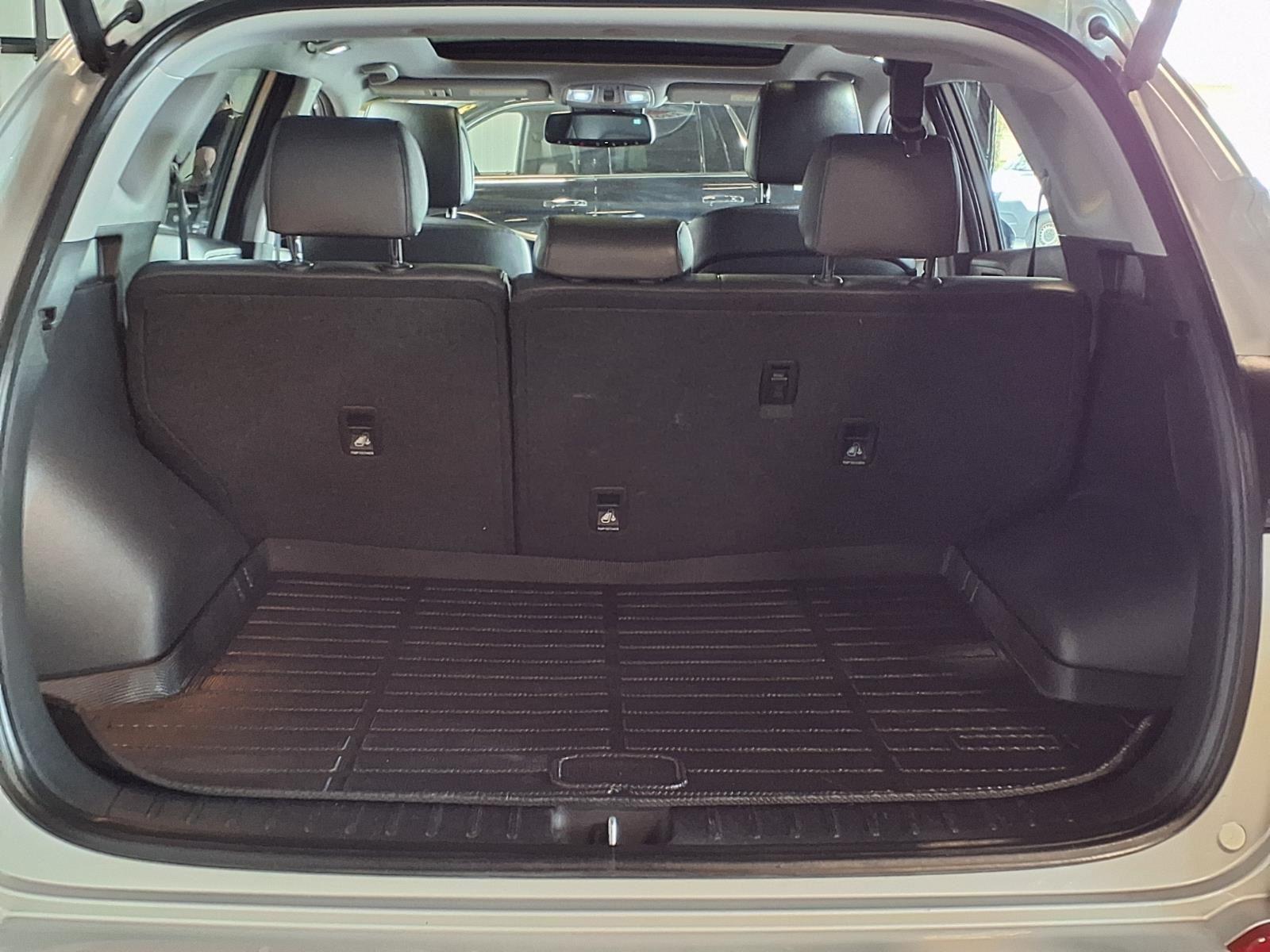 2018 Hyundai Tucson Limited - Molten Silver exterior view 7