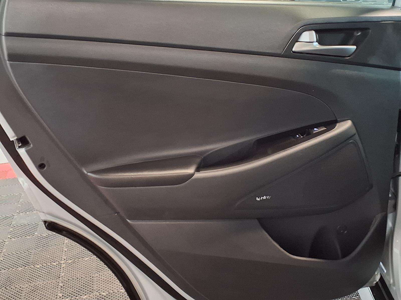 2018 Hyundai Tucson Limited - Molten Silver exterior view 15