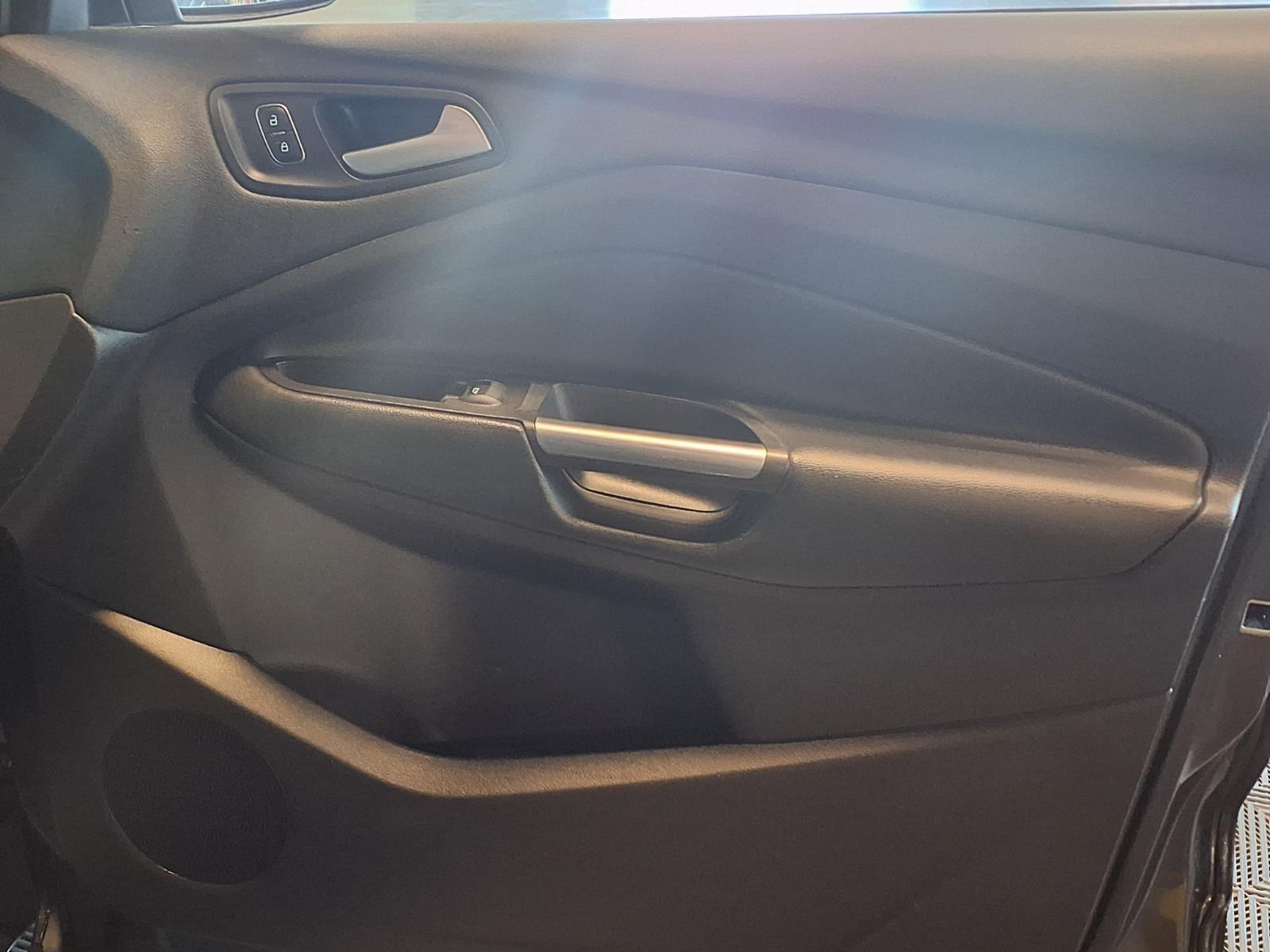2018 FORD ESCAPE - GRAY exterior view 12