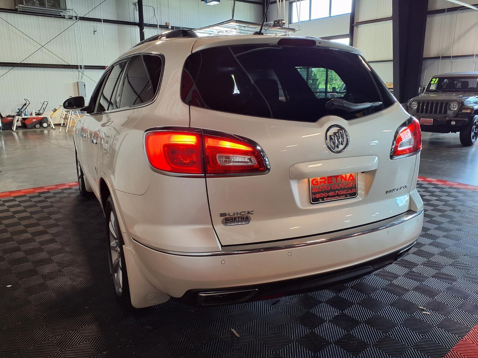 2015 Buick Enclave Premium - White Diamond Tricoat exterior view 5