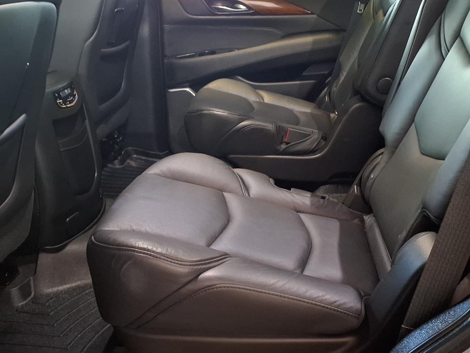 2020 Cadillac Escalade Luxury - Satin Steel Metallic exterior view 17