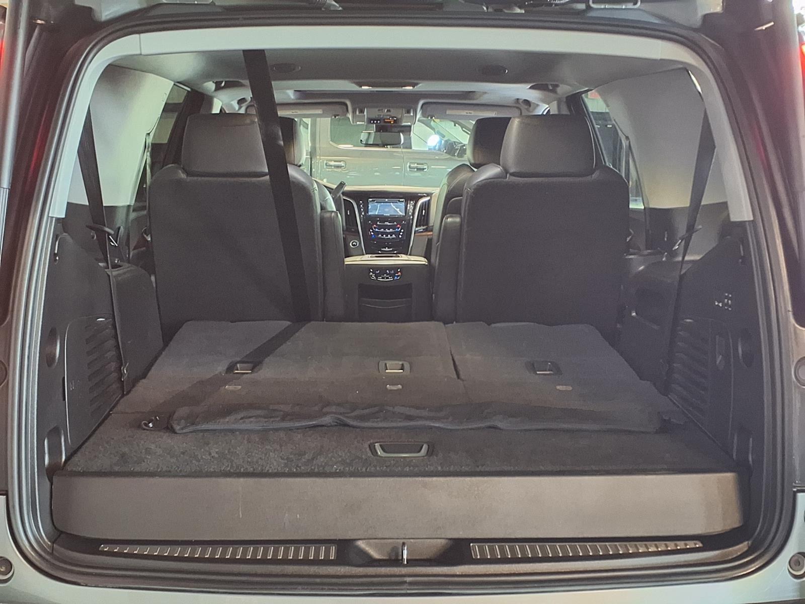 2020 Cadillac Escalade Luxury - Satin Steel Metallic exterior view 7