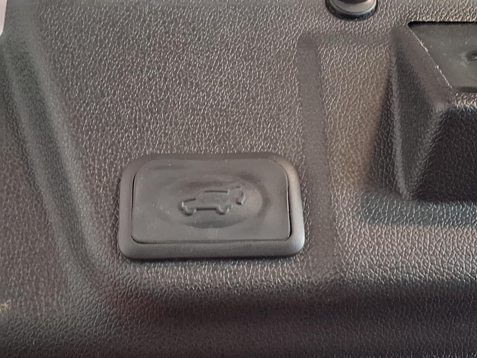 2015 Buick Enclave Premium - White Diamond Tricoat exterior view 8