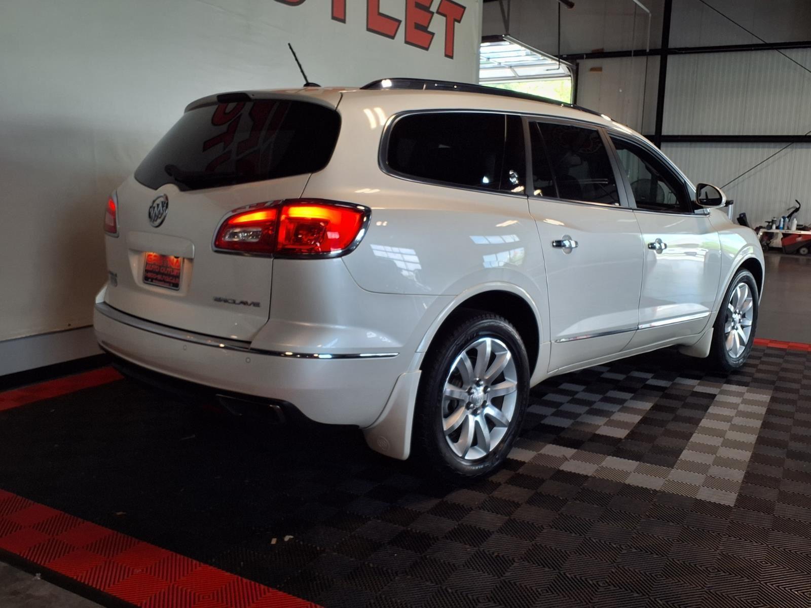 2015 Buick Enclave Premium - White Diamond Tricoat exterior view 9