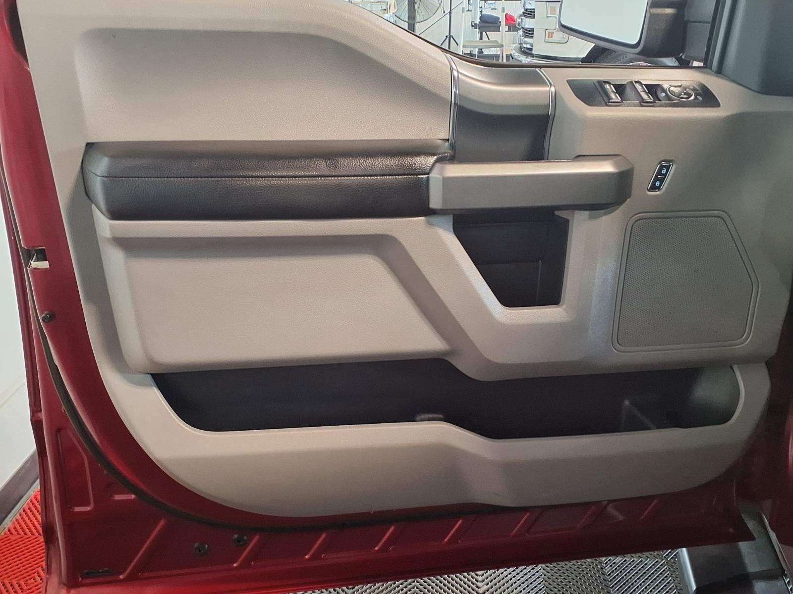 2017 FORD F-150 - RED exterior view 16