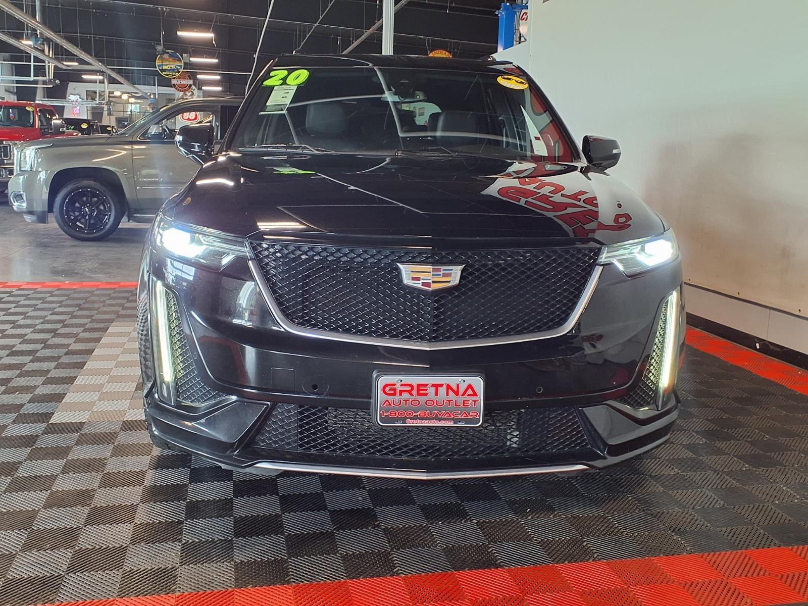 2020 Cadillac XT6 AWD Sport - Stellar Black Metallic exterior view 3
