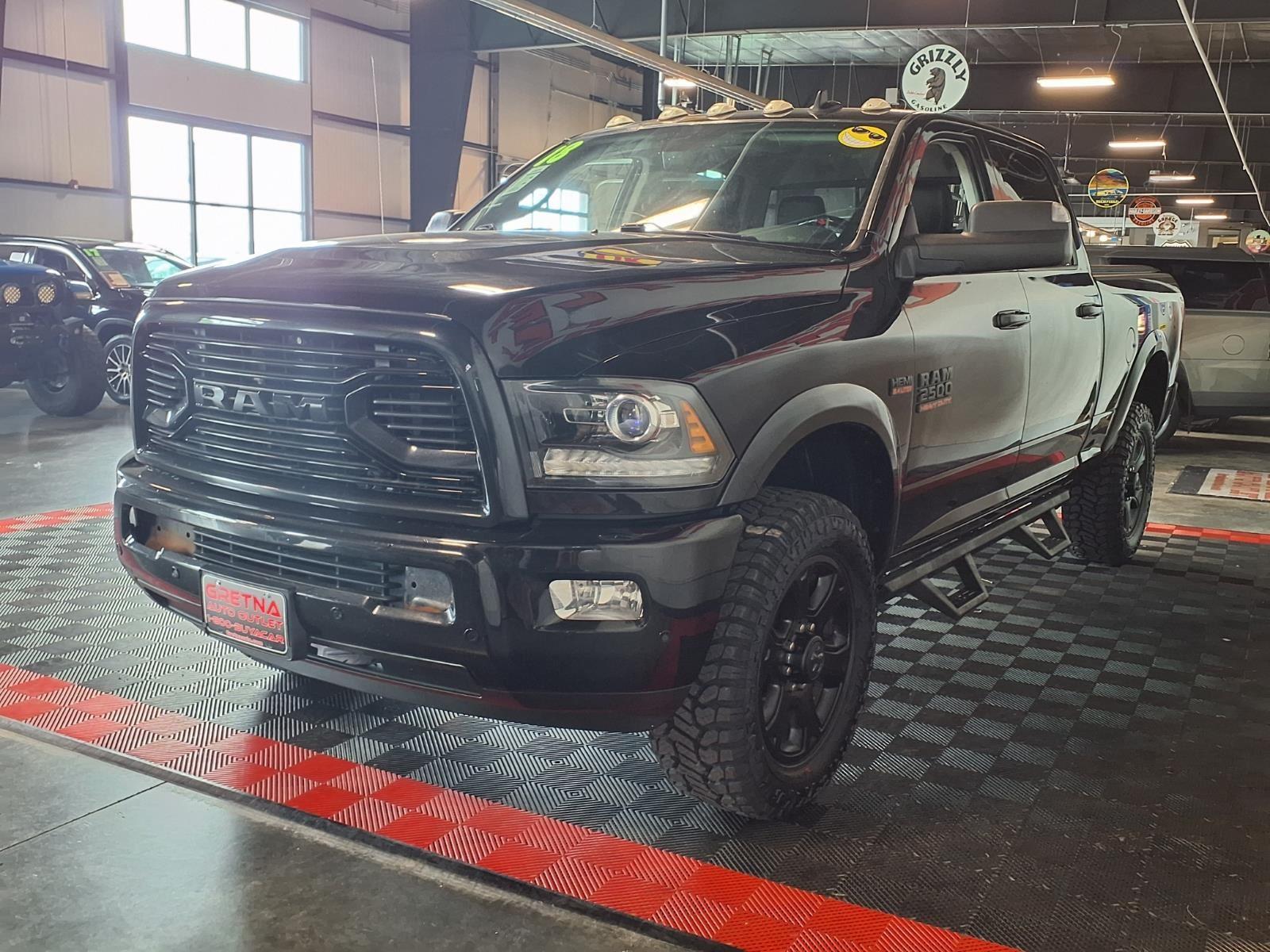 2018 Ram 2500 Laramie - Brilliant Black Crystal Pearlcoat exterior view 4