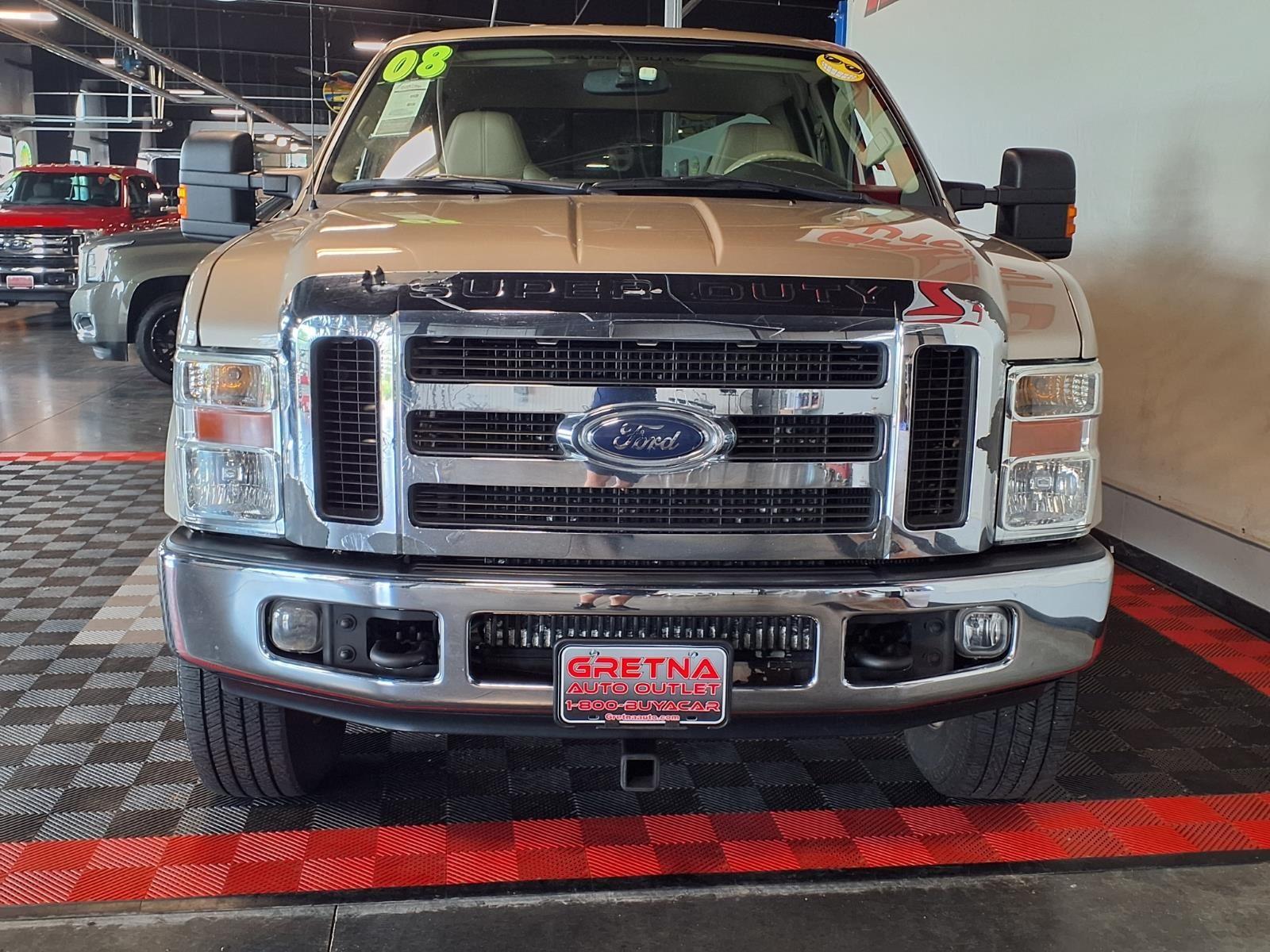2008 Ford Super Duty F-250 SRW Lariat - Black Clearcoat exterior view 3