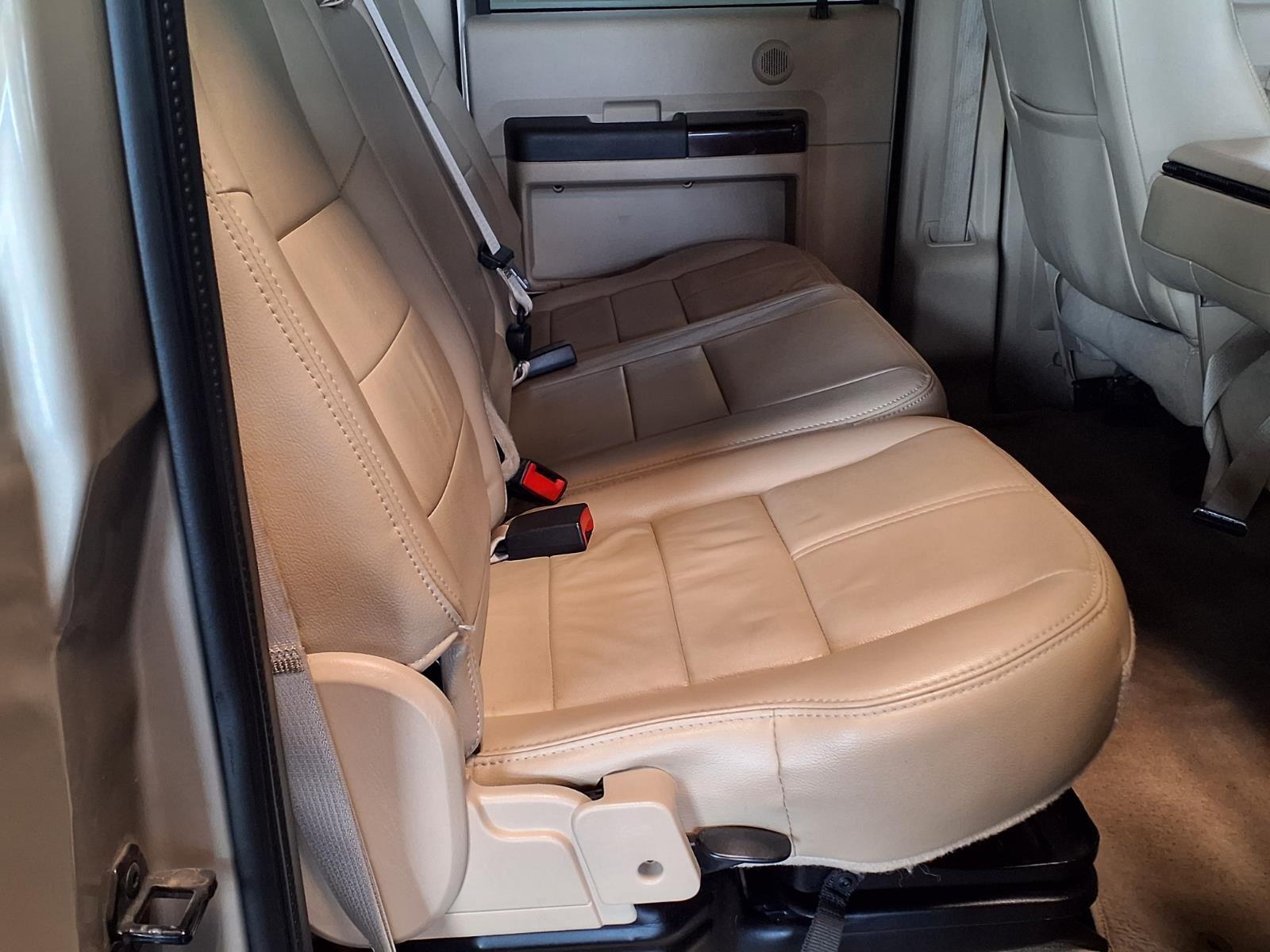 2008 Ford Super Duty F-250 SRW Lariat - Black Clearcoat exterior view 10