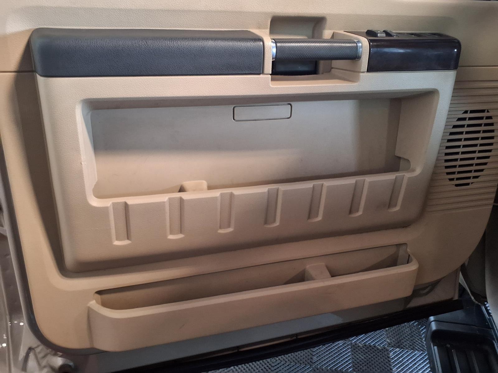 2008 Ford Super Duty F-250 SRW Lariat - Black Clearcoat exterior view 16