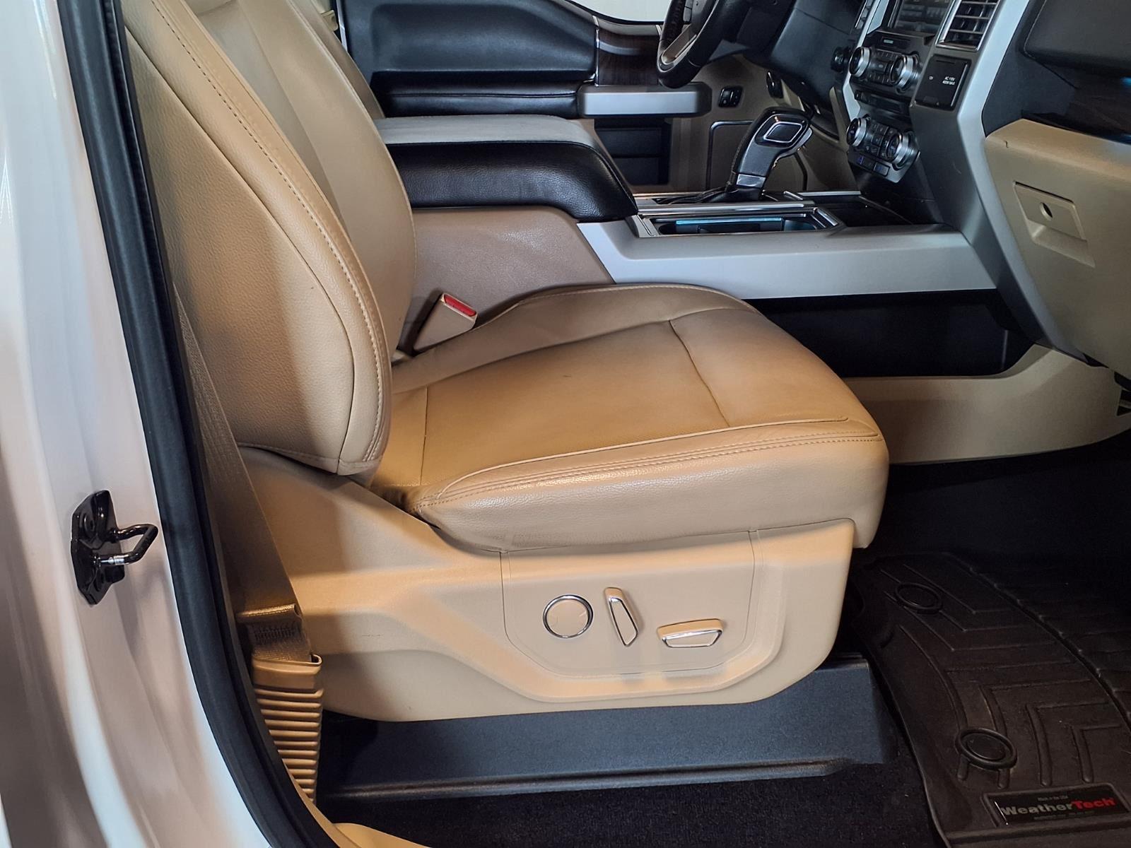 2015 Ford F-150 Lariat - White Platinum Metallic Tri-Coat exterior view 13