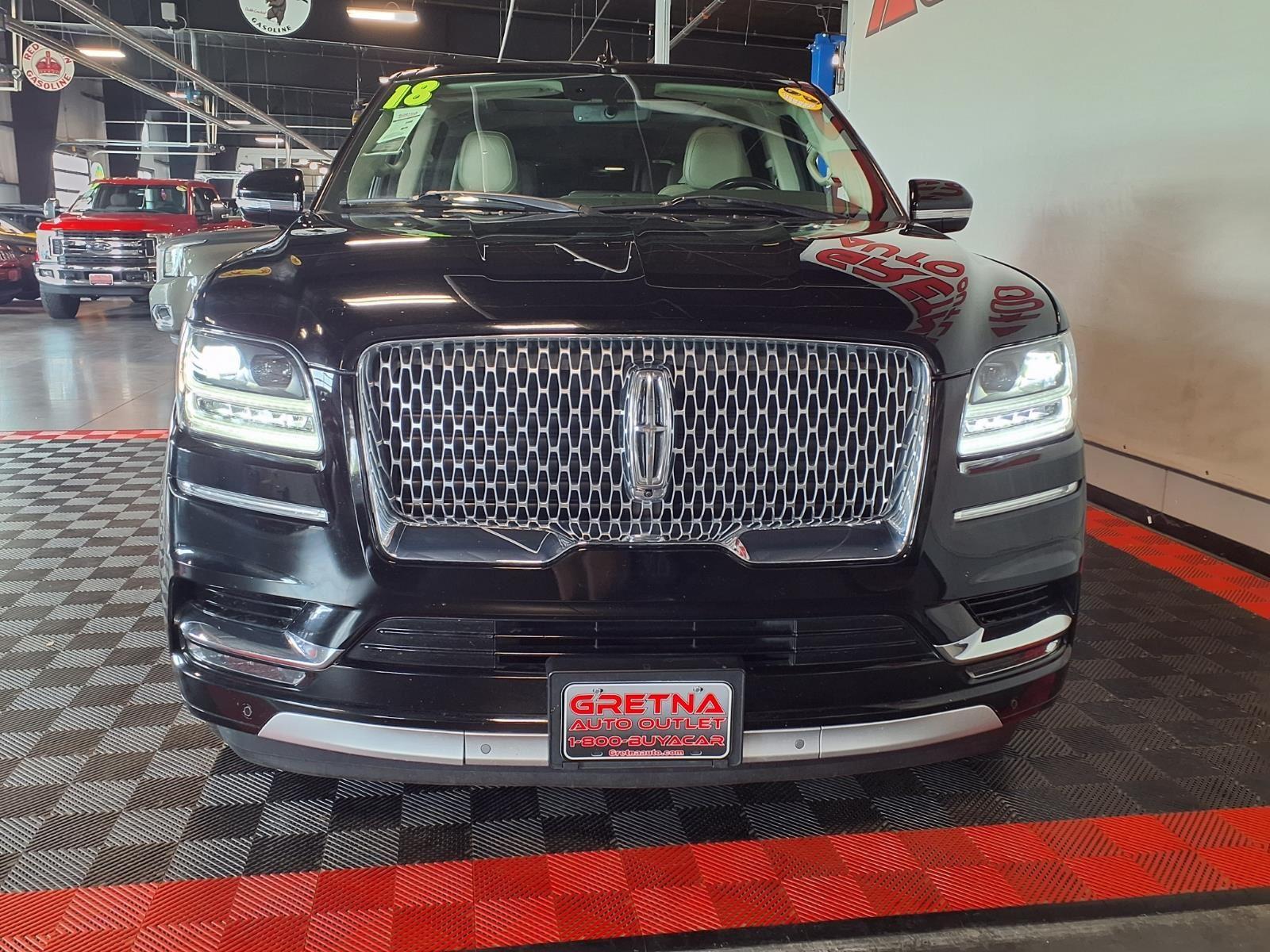 2018 LINCOLN NAVIGATOR - Black Velvet exterior view 3