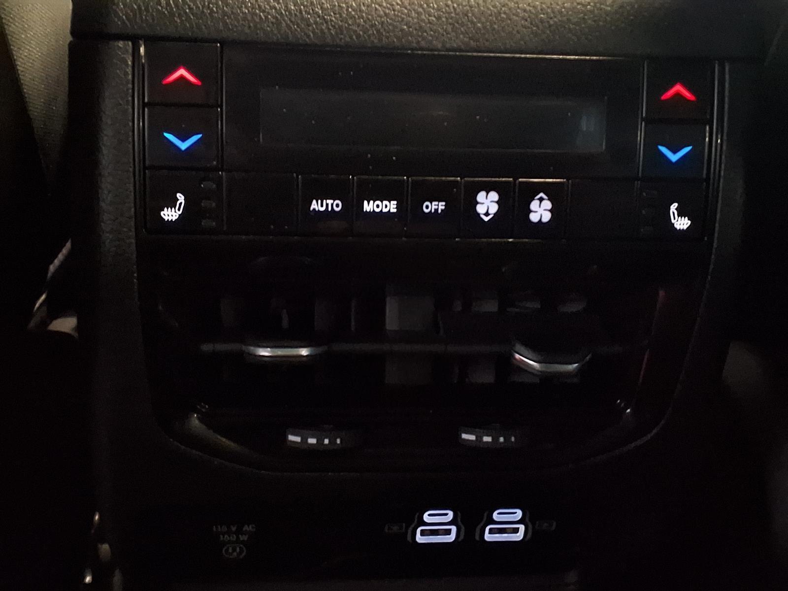2023 Jeep Grand Cherokee Overland - Bright White Clearcoat exterior view 15