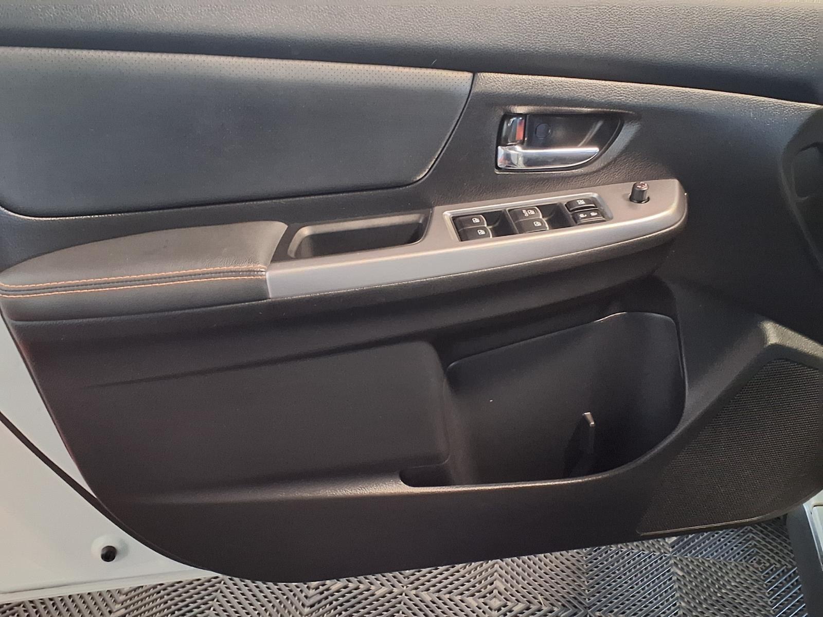 2016 Subaru Crosstrek Limited - Crystal White Pearl exterior view 17