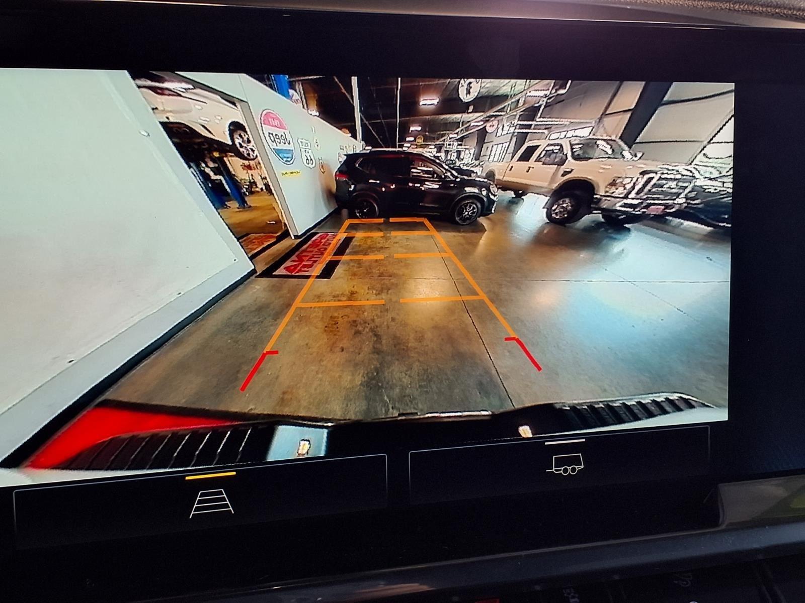 2025 Chevrolet Silverado 2500HD LT - Summit White exterior view 19