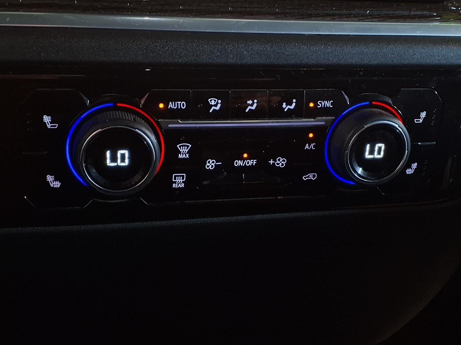 2025 Chevrolet Silverado 2500HD LT - Summit White exterior view 20