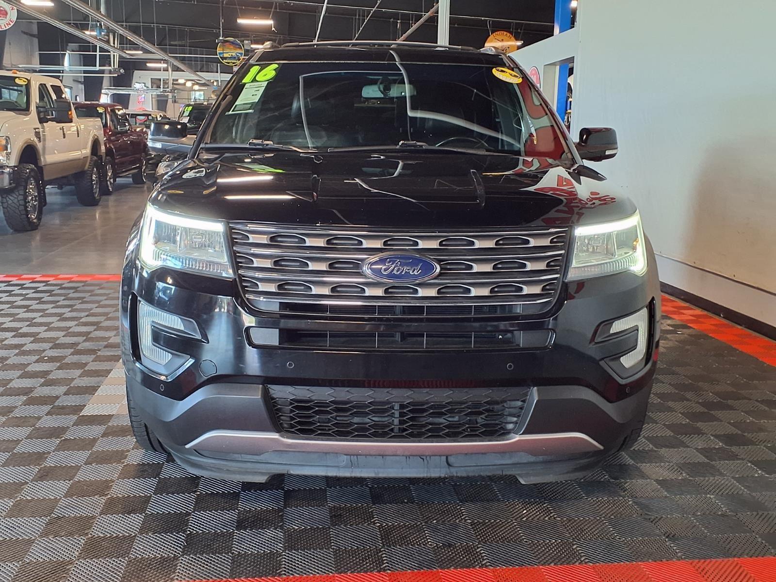 2016 FORD EXPLORER - BLACK exterior view 3