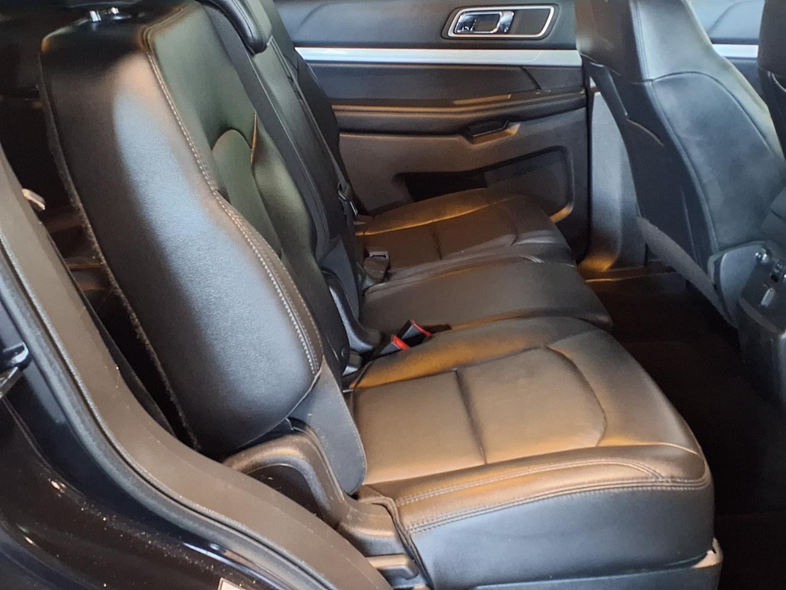 2016 FORD EXPLORER - BLACK exterior view 12