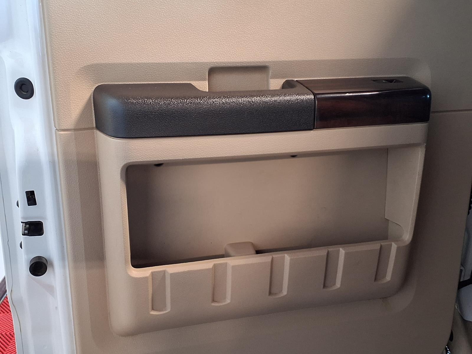 2008 FORD F-350 SUPER DUTY - WHITE exterior view 14