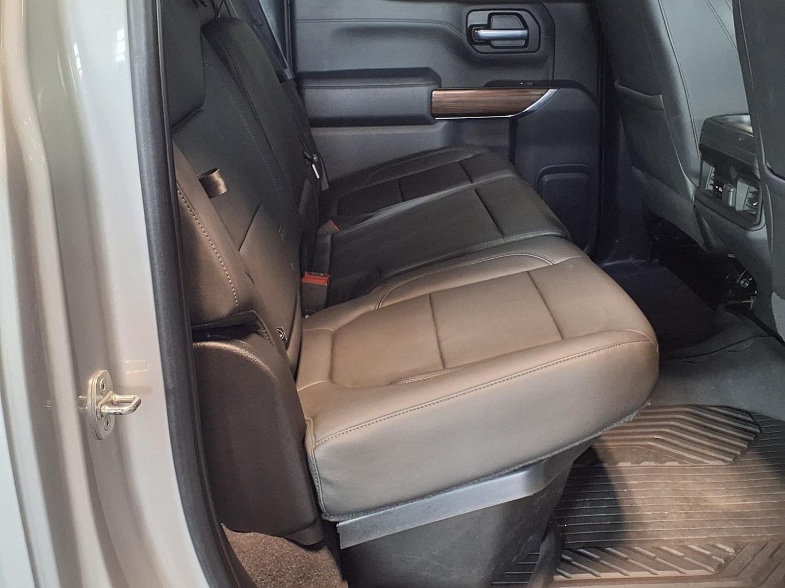 2020 Chevrolet Silverado 1500 LT Trail Boss - Silver Ice Metallic exterior view 11