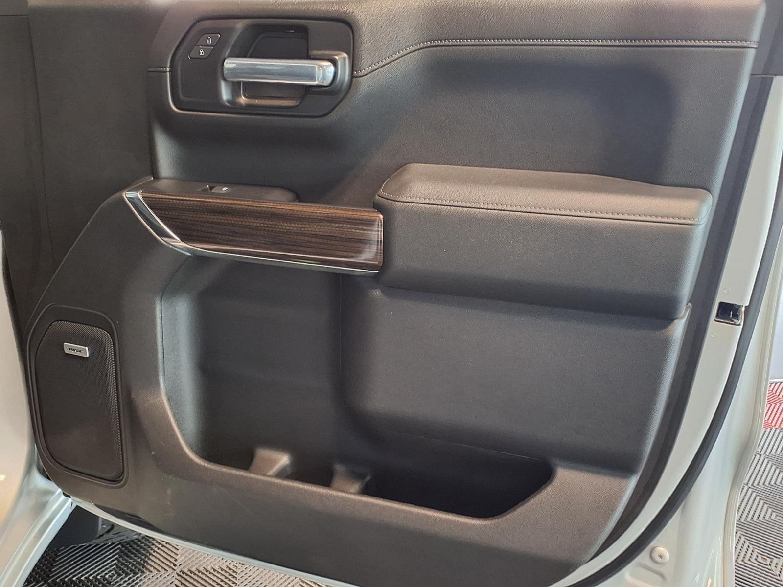 2020 Chevrolet Silverado 1500 LT Trail Boss - Silver Ice Metallic exterior view 12