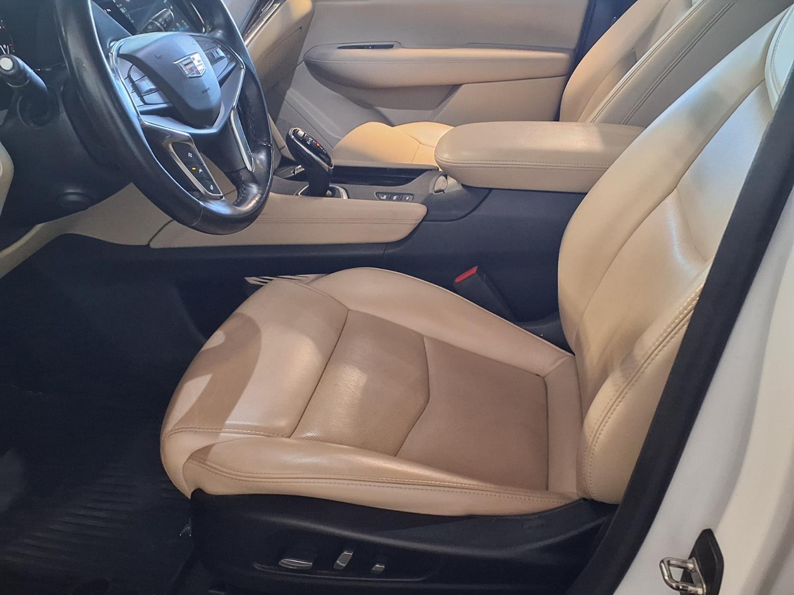 2019 Cadillac XT5 Luxury AWD - Crystal White Tricoat exterior view 19