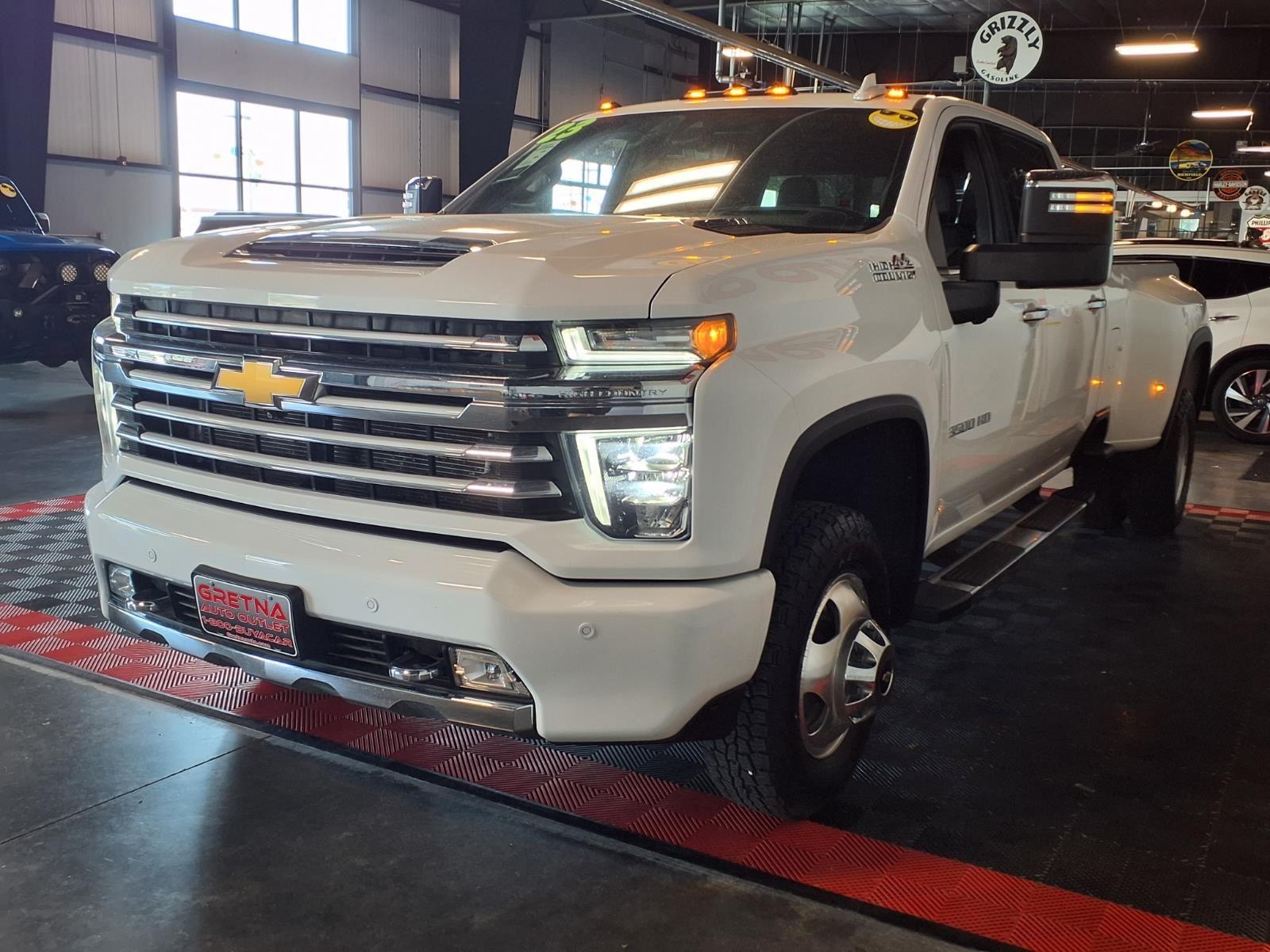 2023 Chevrolet Silverado 3500HD High Country - Summit White exterior view 3