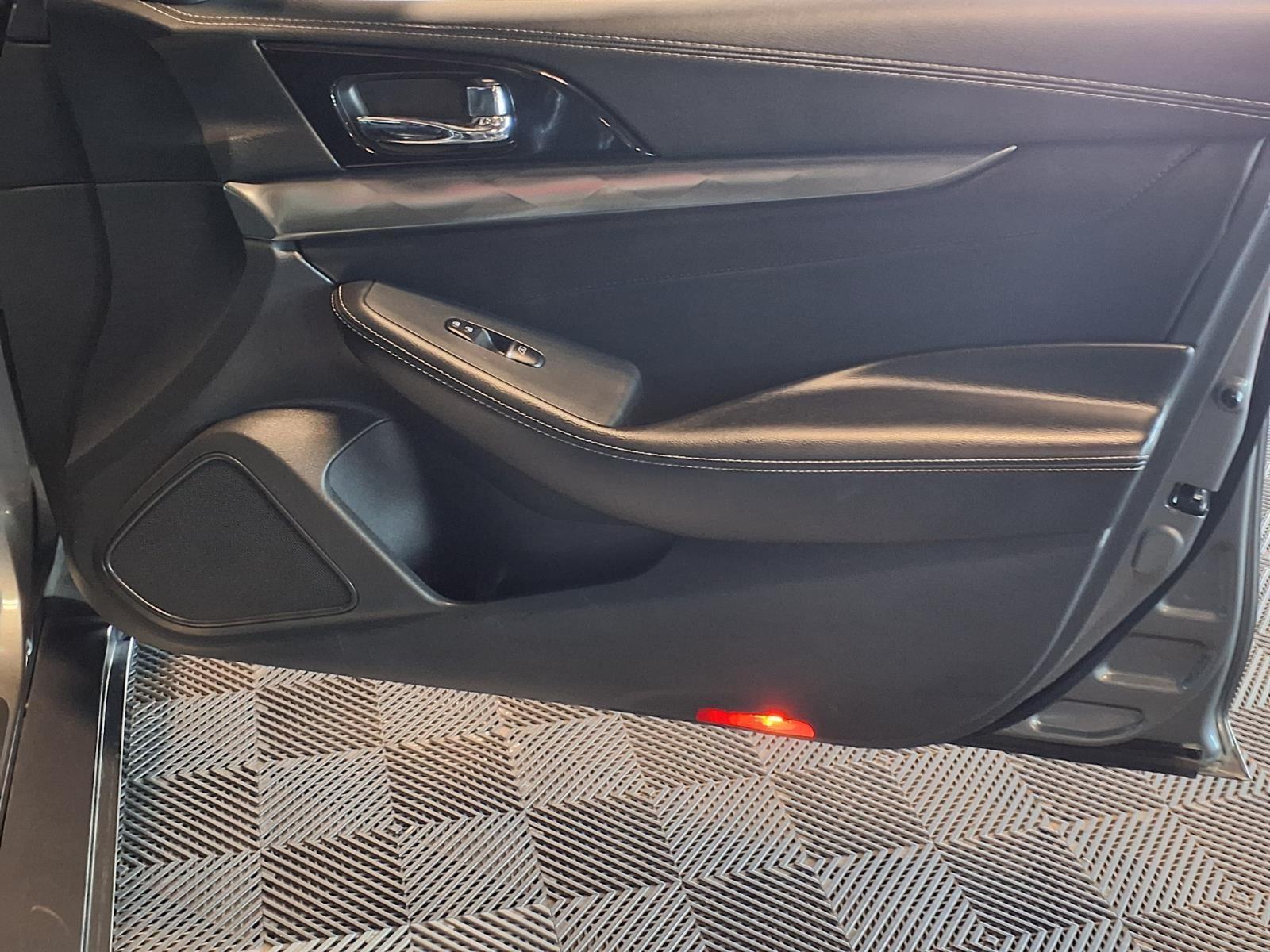 2020 Nissan Maxima SV - Gun Metallic exterior view 11