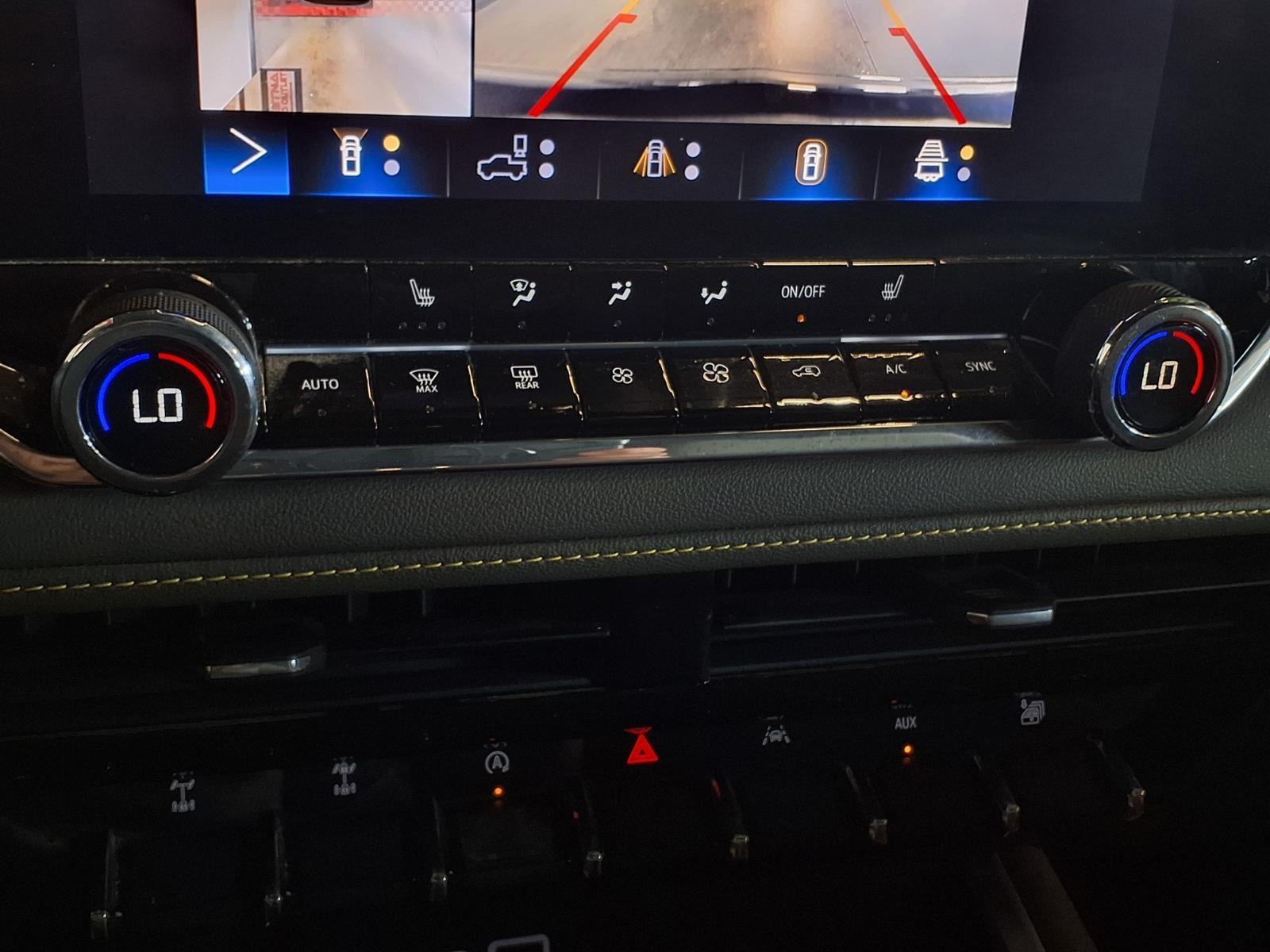 2024 Chevrolet Colorado 4WD ZR2 - Black exterior view 19