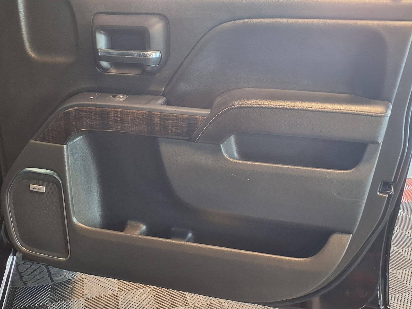 2014 GMC Sierra 1500 Denali - Onyx Black exterior view 11
