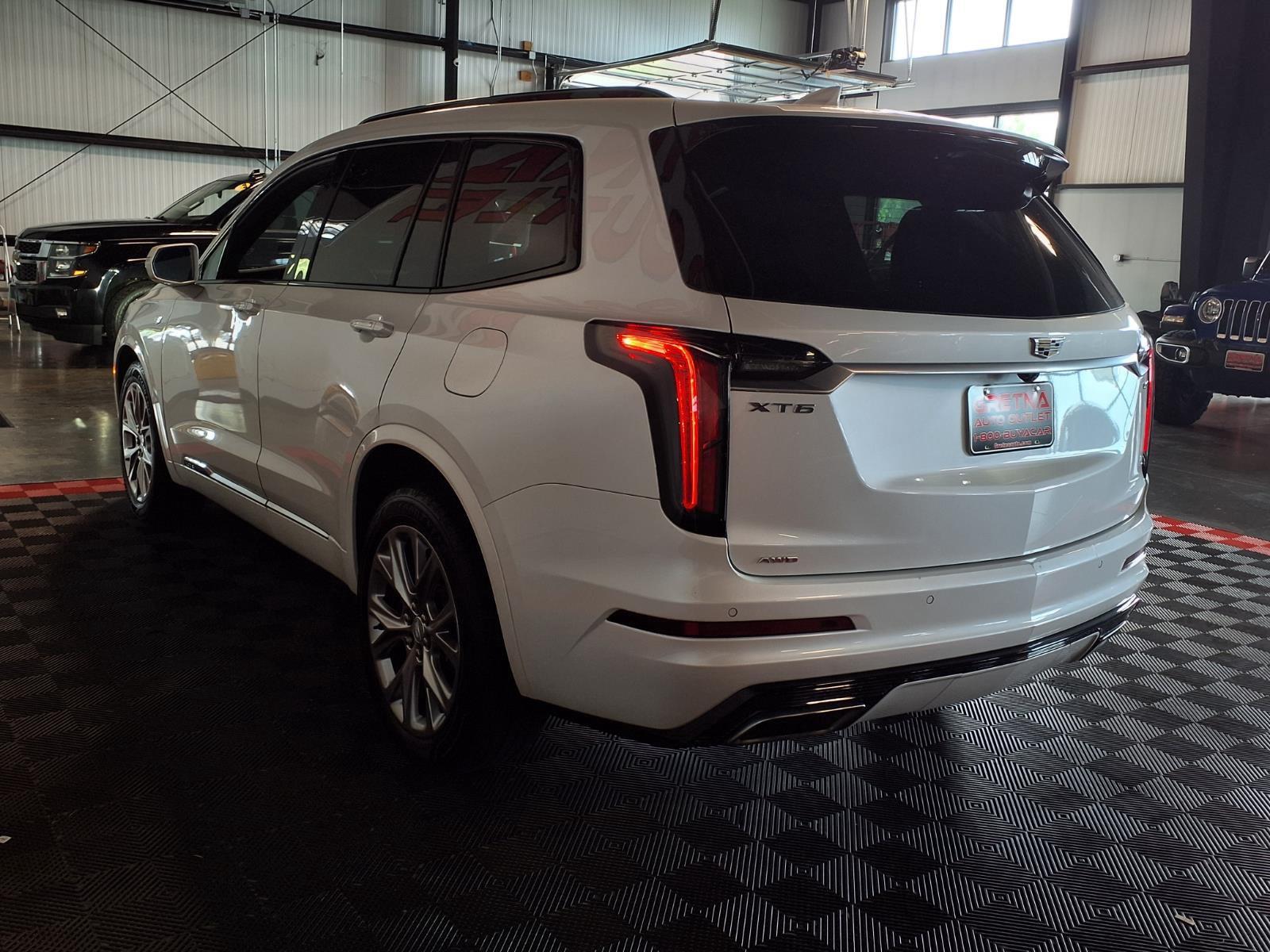 2020 Cadillac XT6 AWD Sport - Crystal White Tricoat exterior view 5