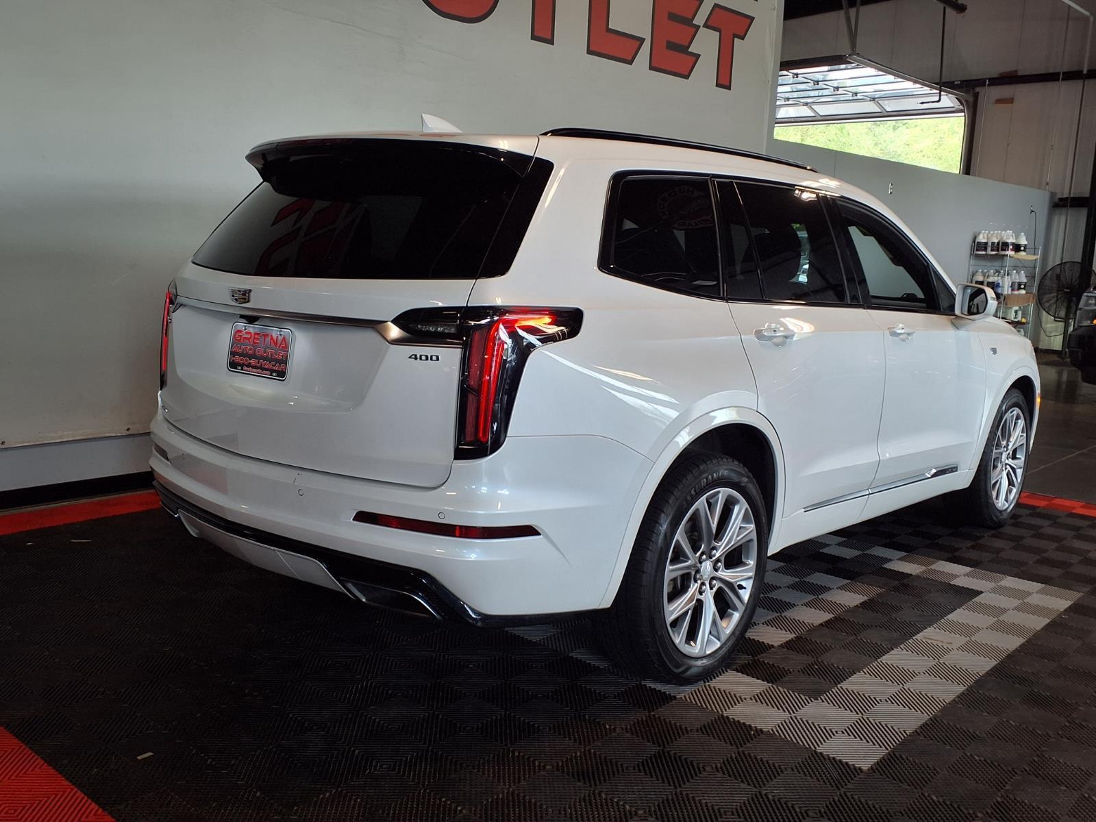 2020 Cadillac XT6 AWD Sport - Crystal White Tricoat exterior view 9