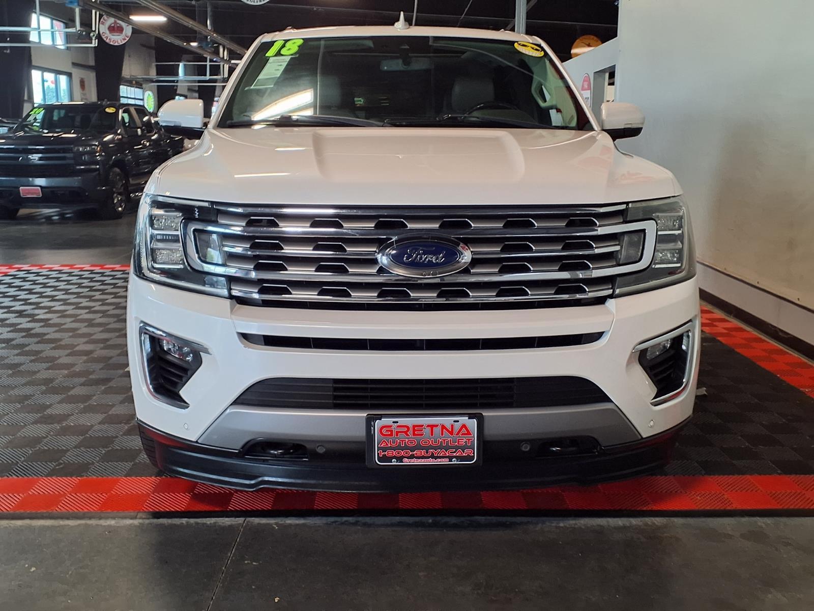 2018 Ford Expedition Limited - White Platinum Metallic Tri-Coat exterior view 3