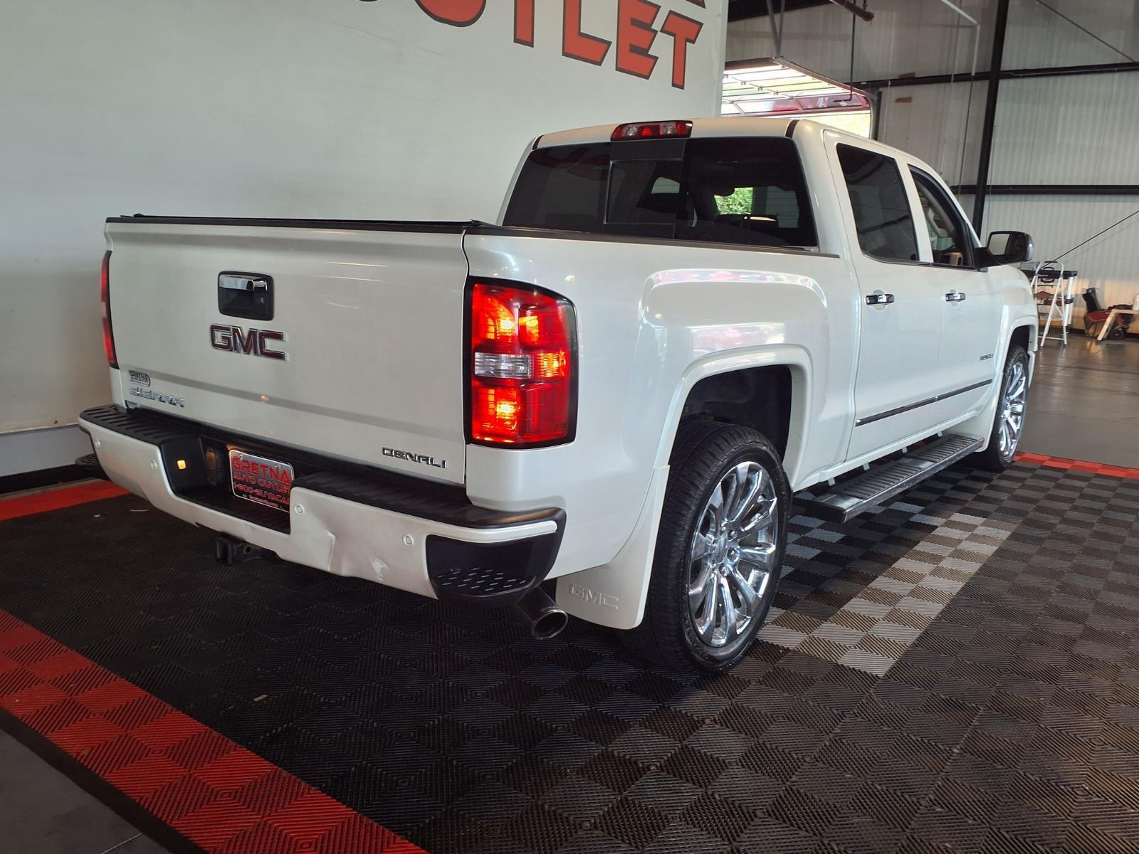 2015 GMC Sierra 1500 Denali - White Diamond Tricoat exterior view 7