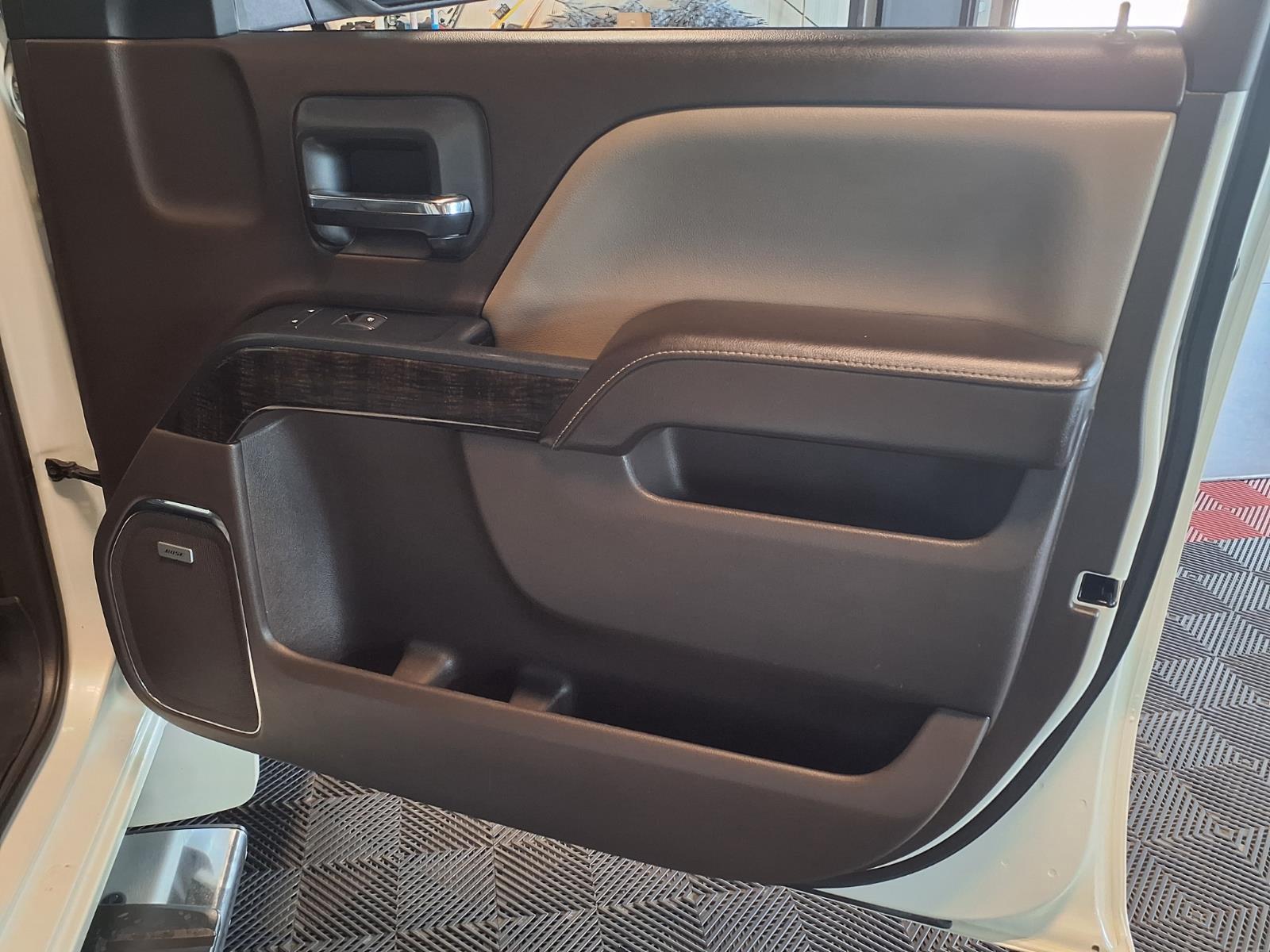2015 GMC Sierra 1500 Denali - White Diamond Tricoat exterior view 10