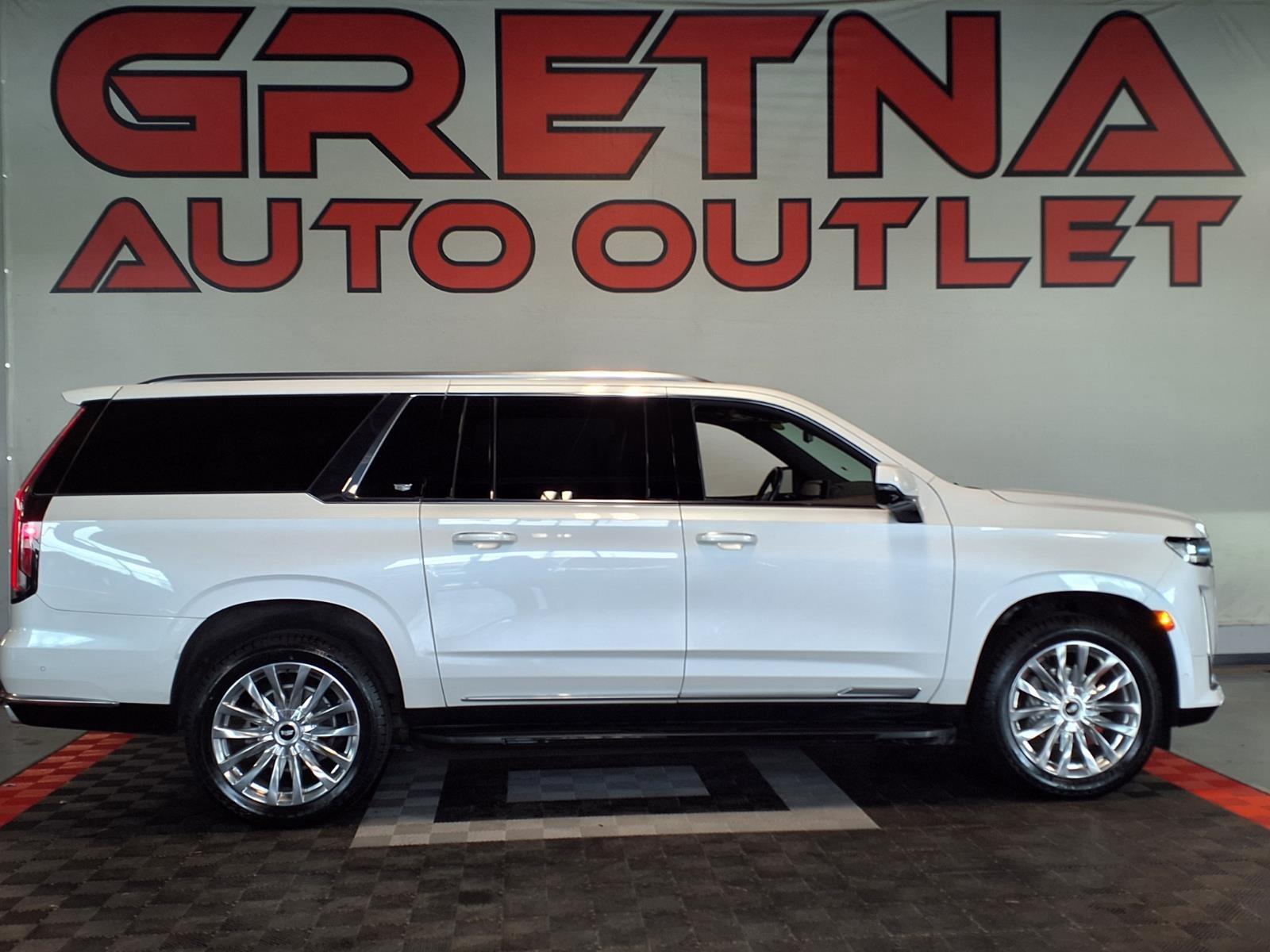 2023 Cadillac Escalade ESV