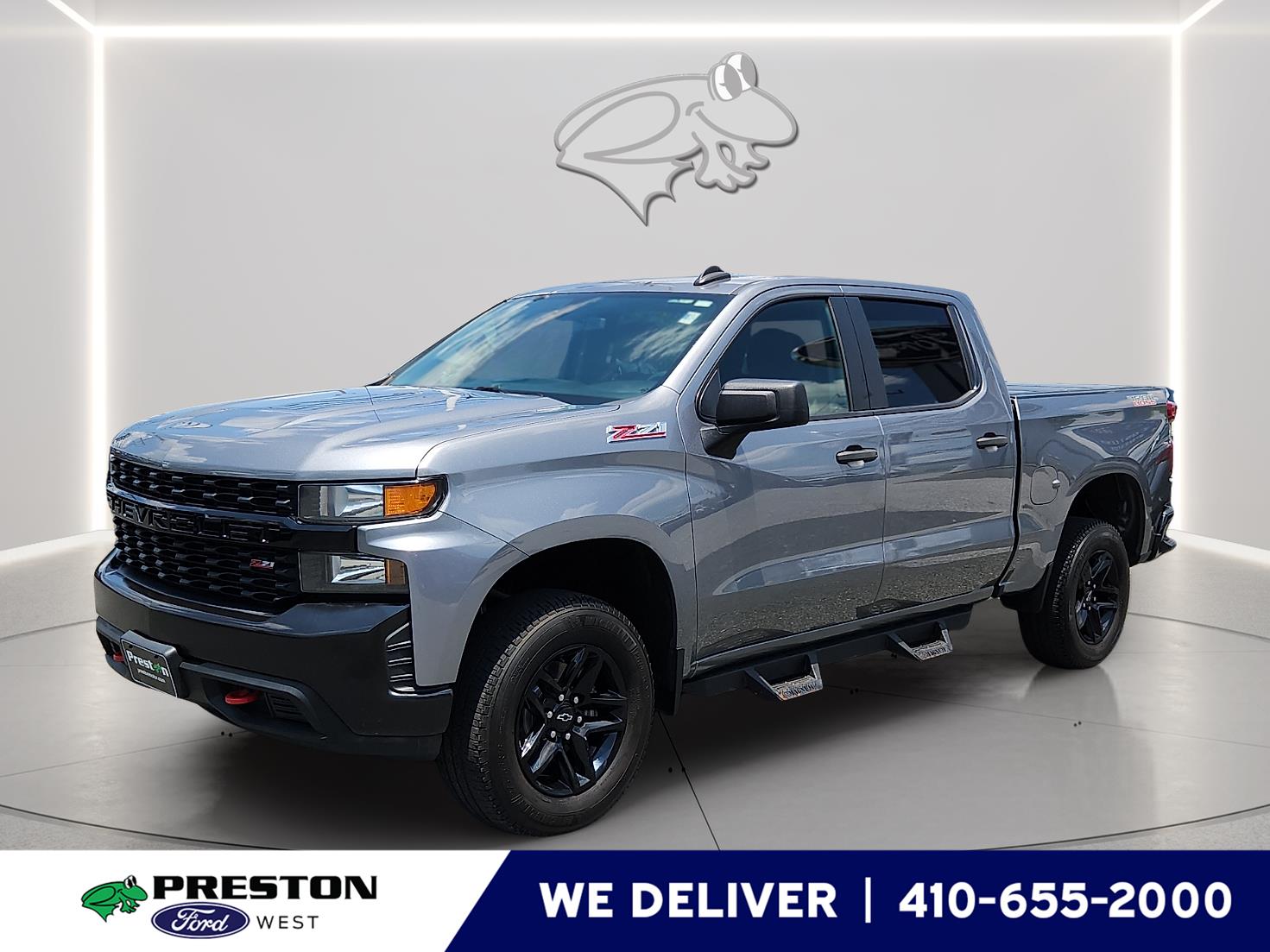 Silver Ice Metallic 2020 Chevrolet Silverado 1500 Pickup Truck Four-Wheel Drive 6-Speed Automatic