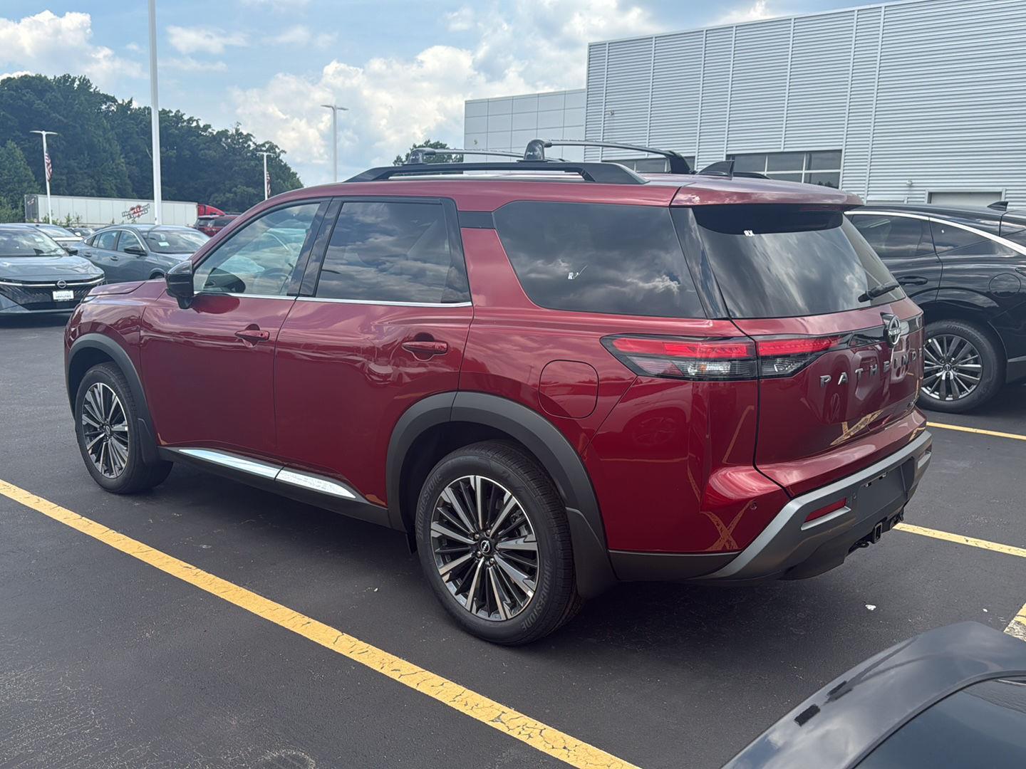 New 2026 Nissan Pathfinder SUV