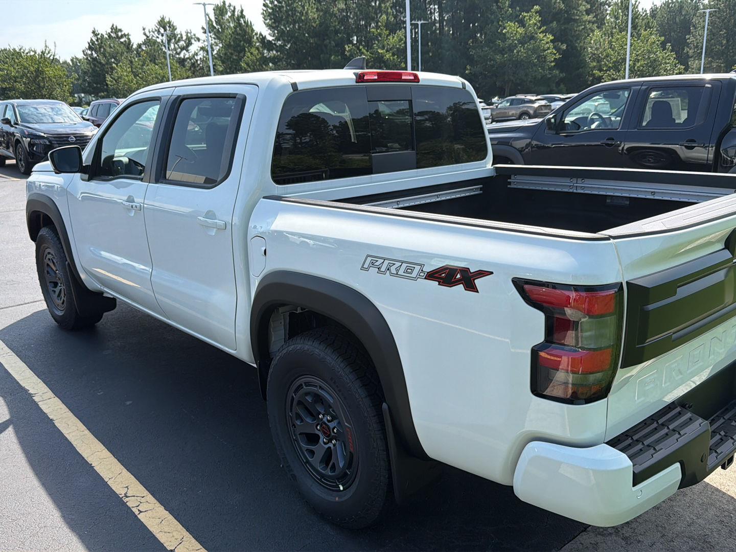 New 2026 Nissan Frontier Truck
