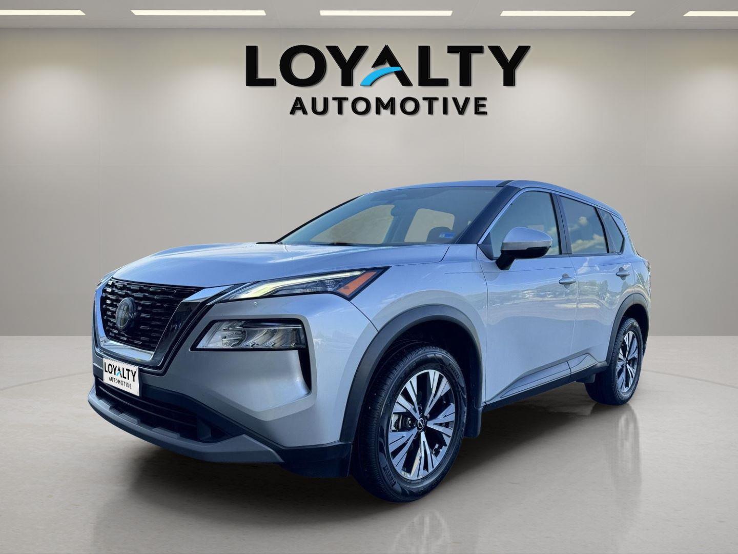 2022 Nissan Rogue SV FWD's photo