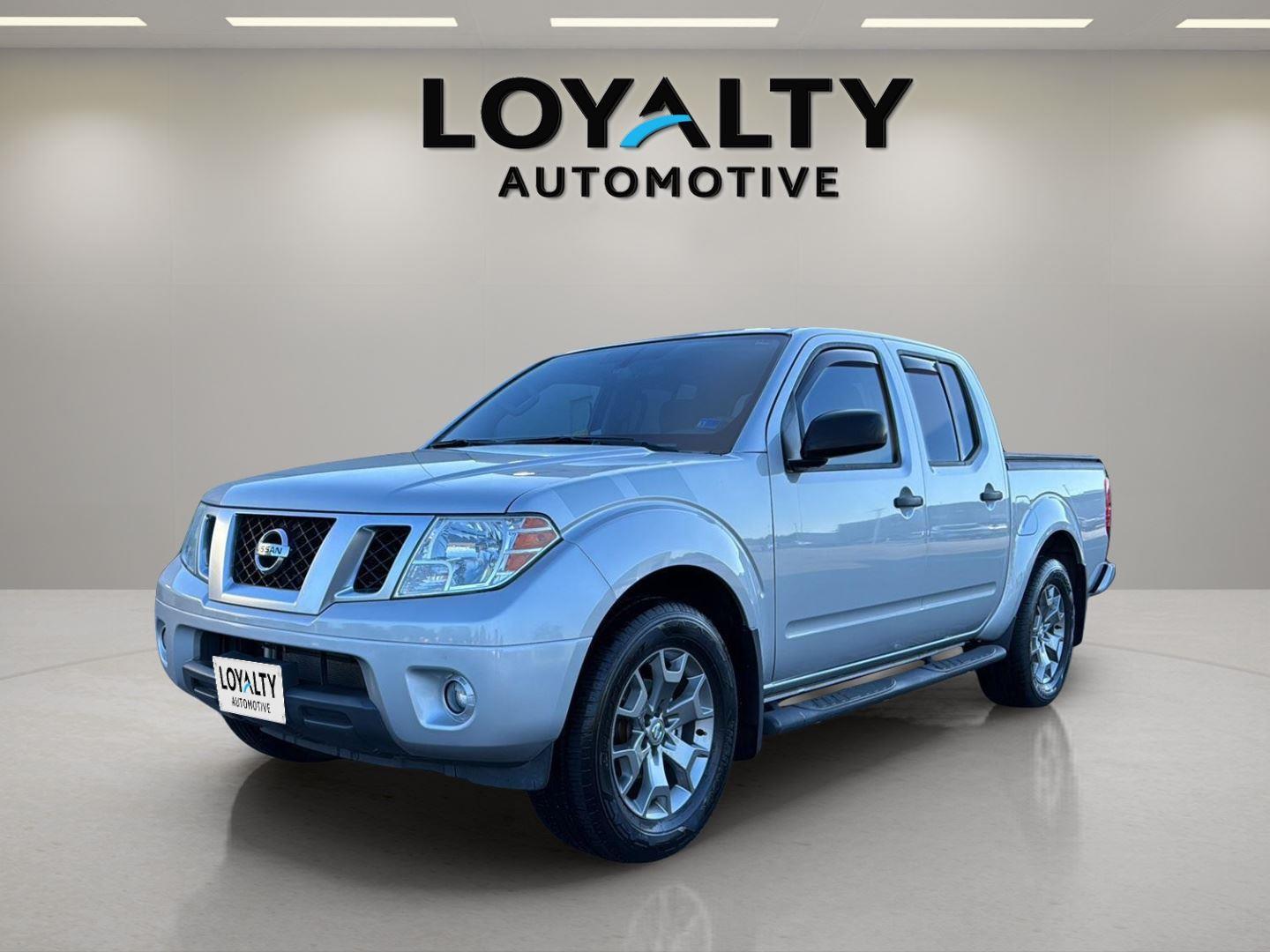 2021 Nissan Frontier SV Crew Cab 4X2 SWB's photo