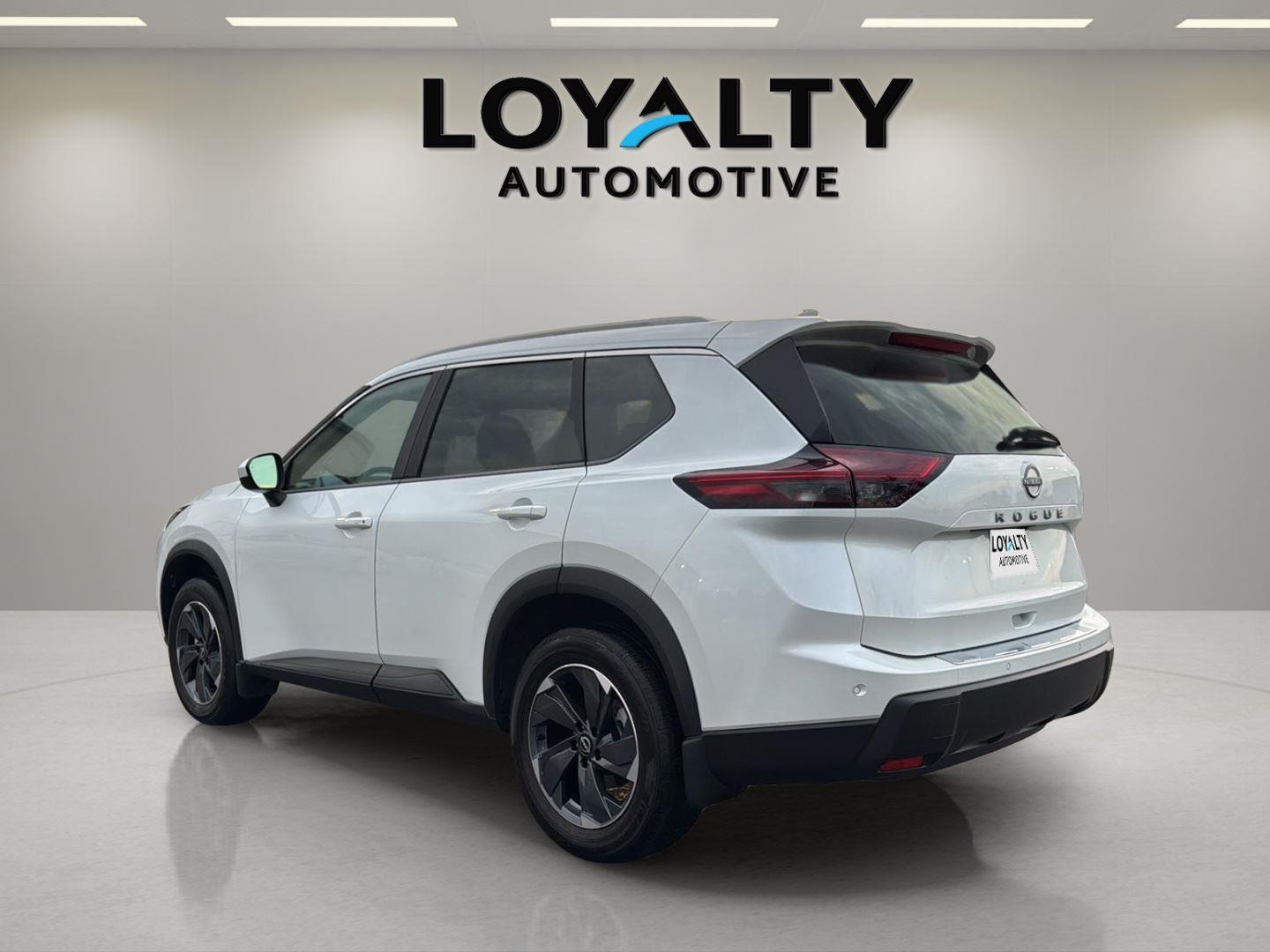 Used 2025 Nissan Rogue SUV
