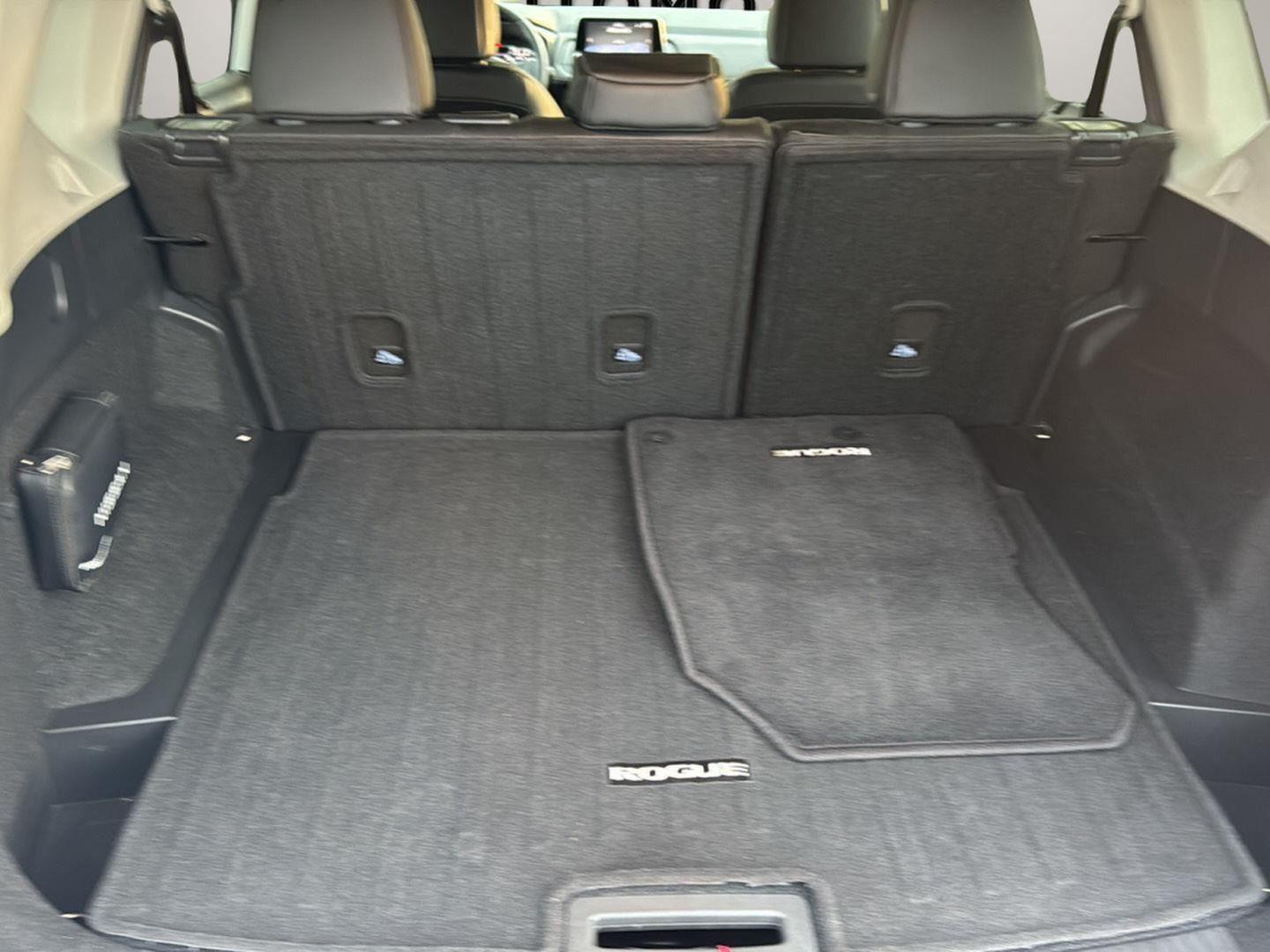 Used 2025 Nissan Rogue SUV