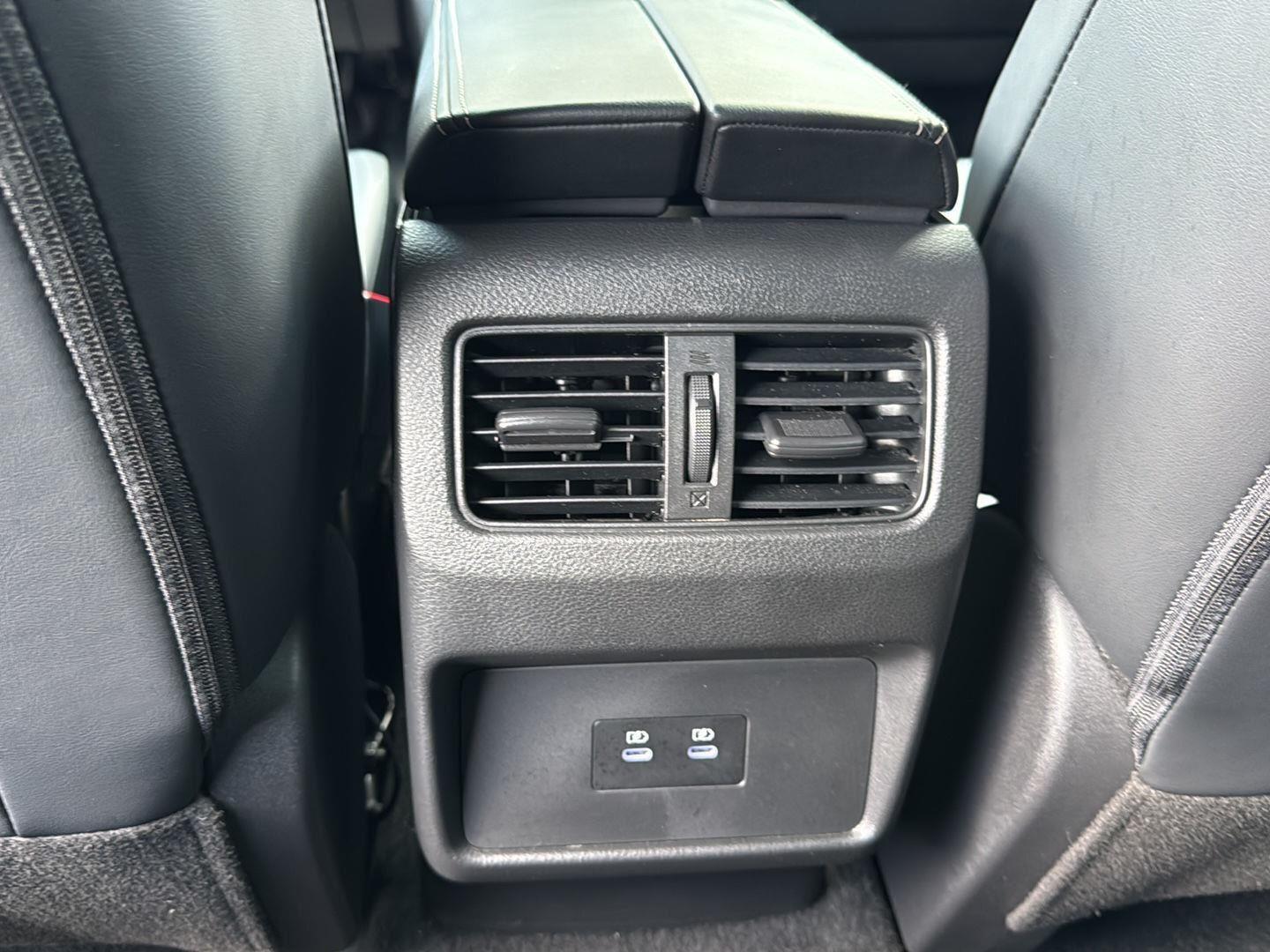 Used 2024 Nissan Rogue SUV
